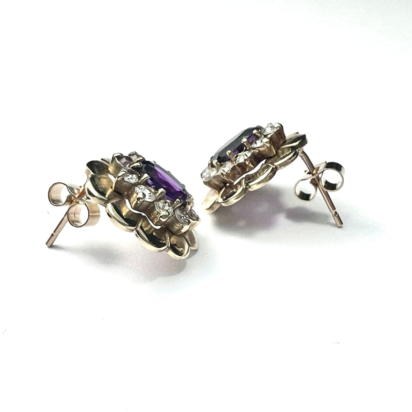 Vintage 9CT Gold Scalloped Amethyst Stud Earrings