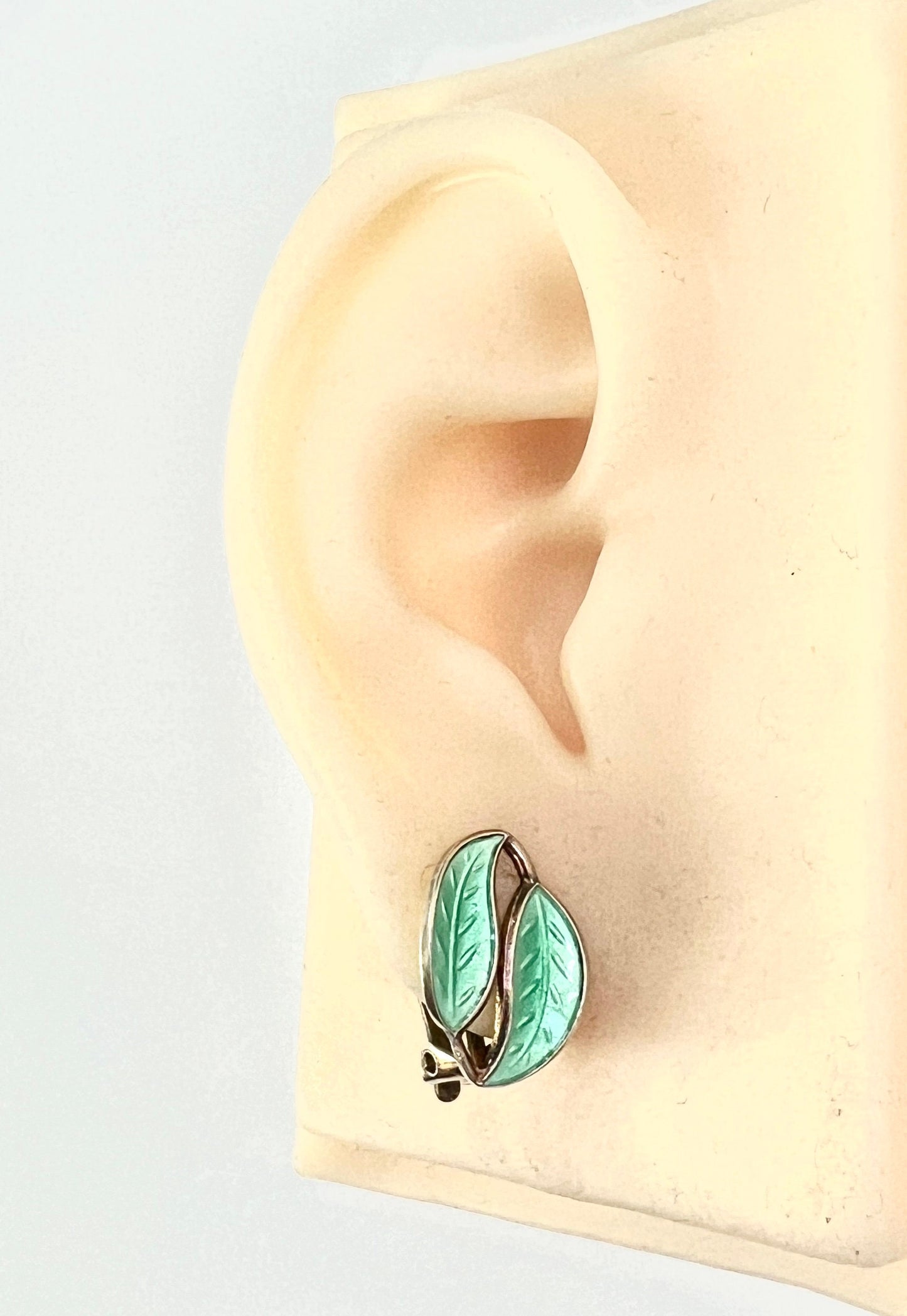 Vintage David Andersen Green Leaf Enamel Silver Ear Clips