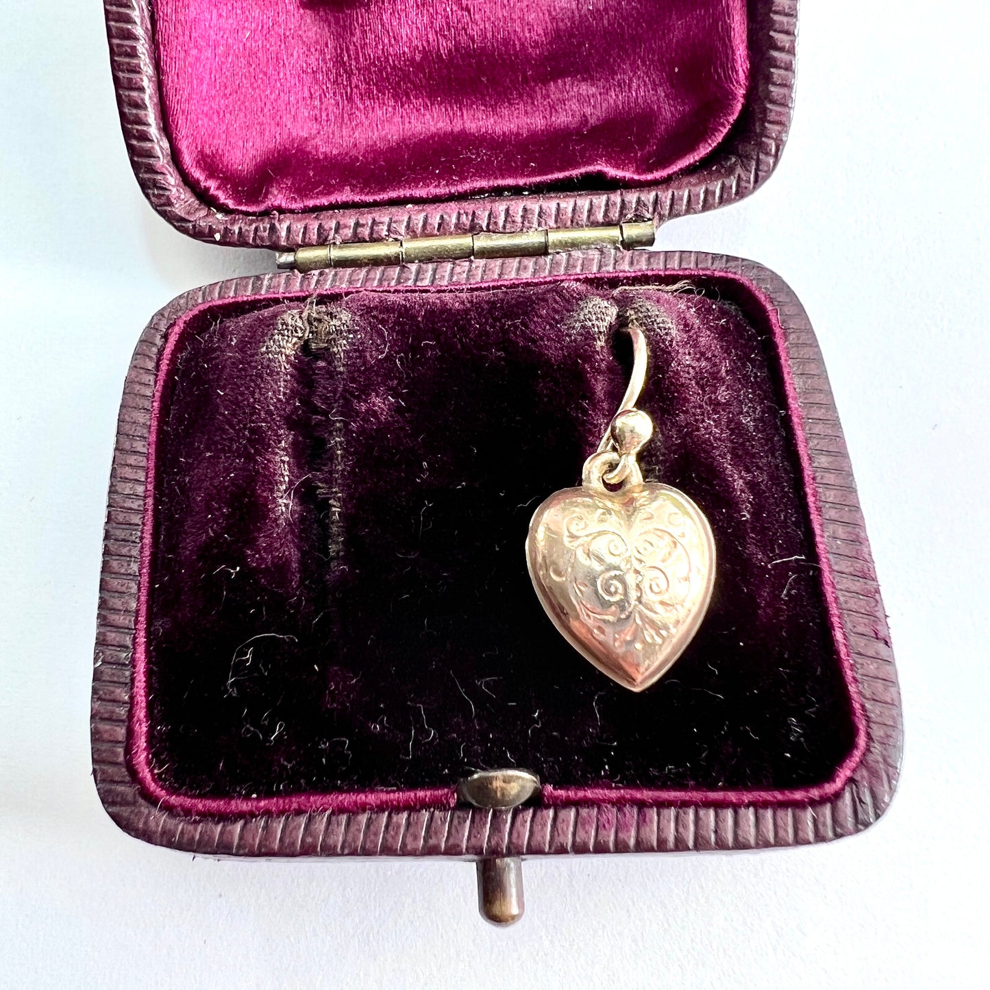 Vintage 9CT Gold Engraved Puffy Heart Drop • Single Earring