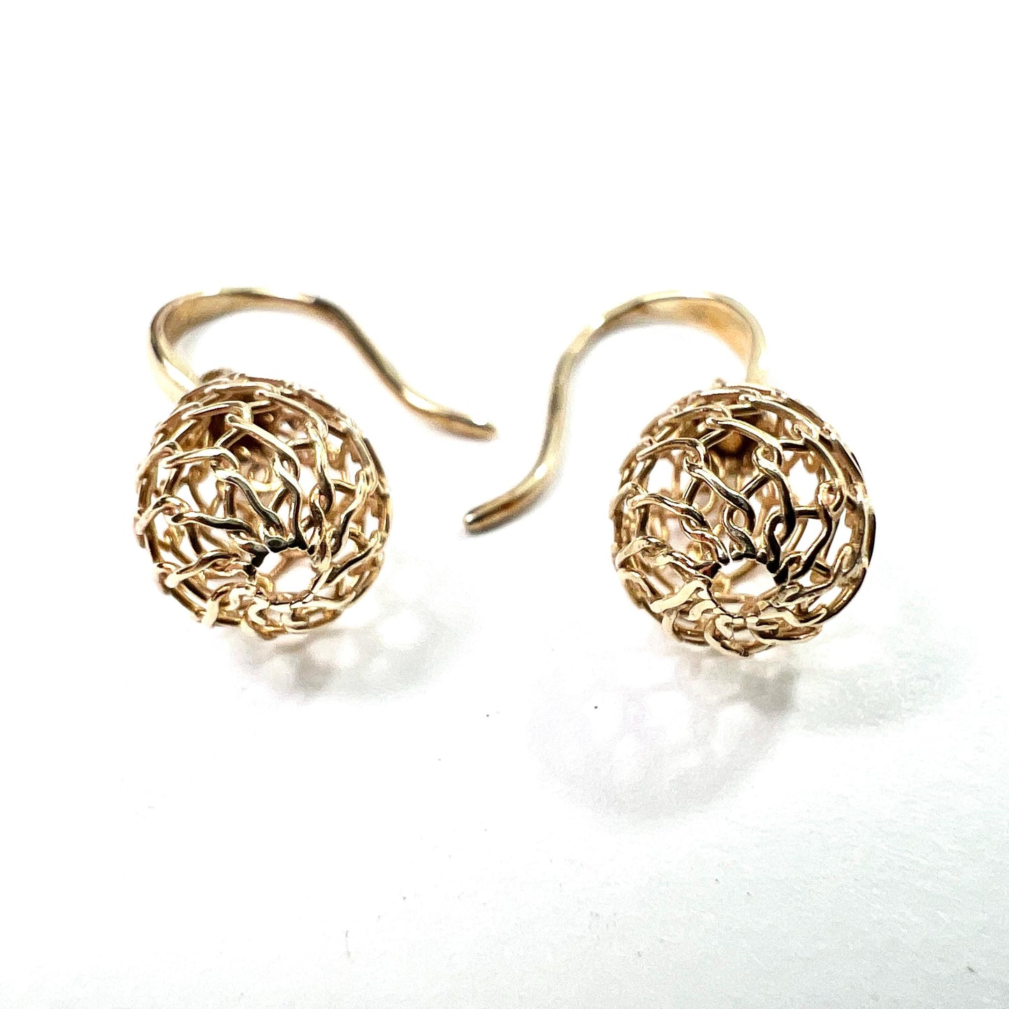 Vintage 9CT Gold Woven Mesh Teardrop Earrings