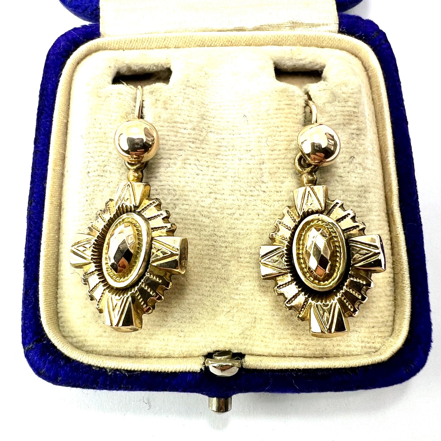 Victorian 9CT Gold Drop Earrings