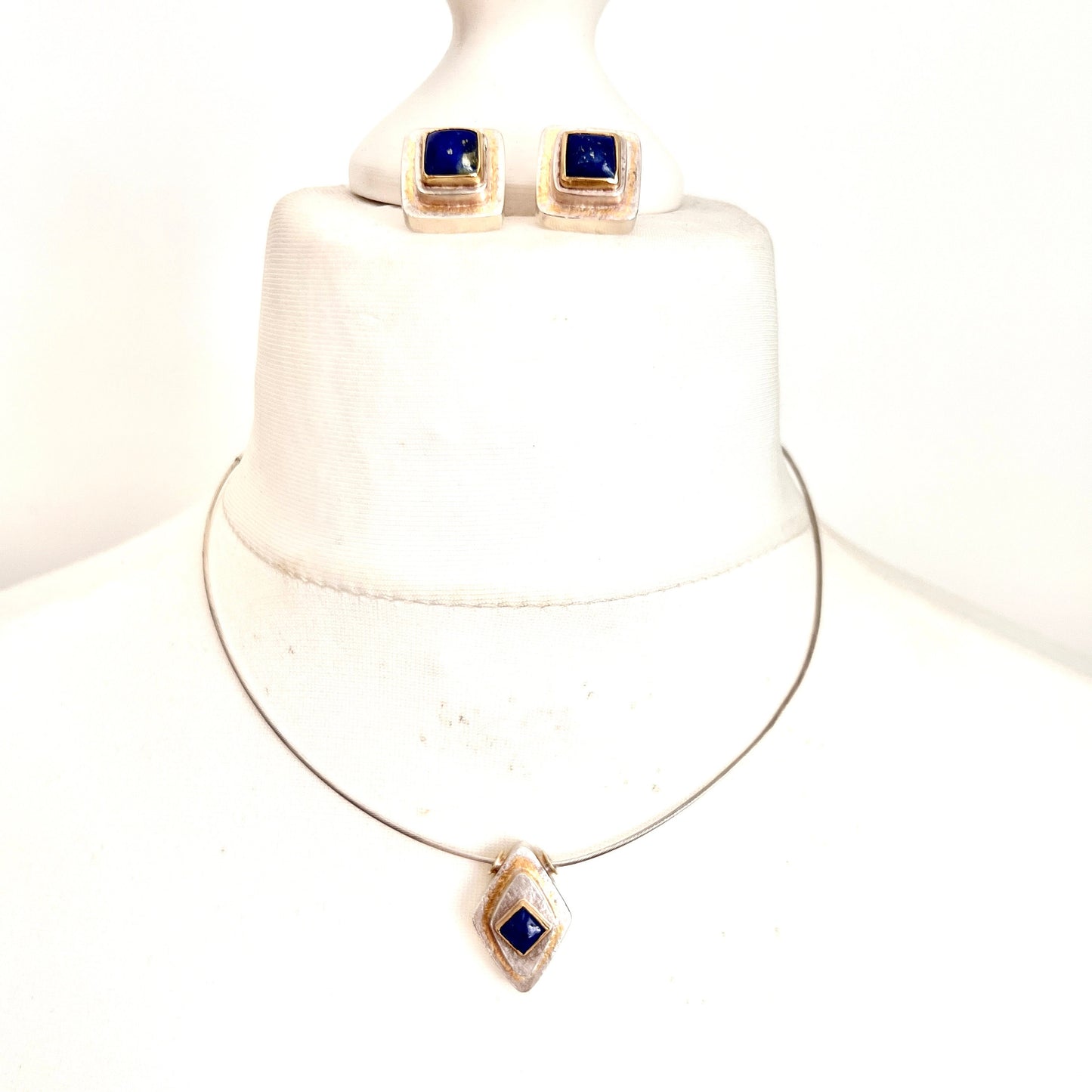 Vintage Chunky Lapis Lazuli Silver and Gold Earrings and Wire Collar Necklace