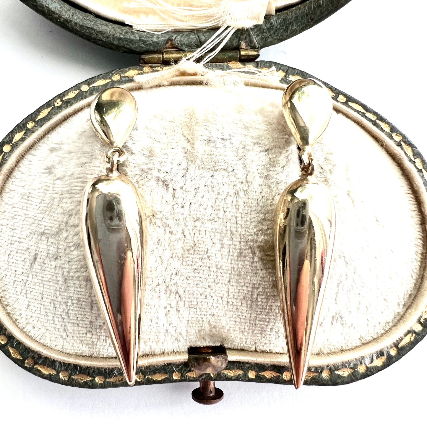 Vintage 9CT Gold Pointed Torpedo Earrings