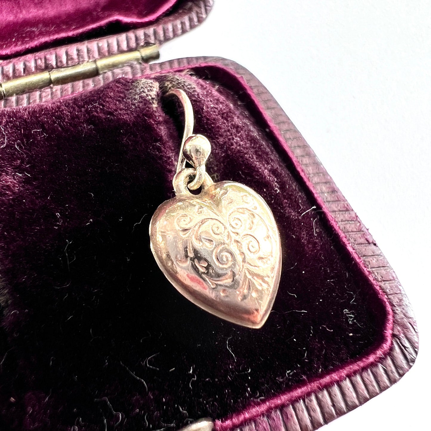 Vintage 9CT Gold Engraved Puffy Heart Drop • Single Earring