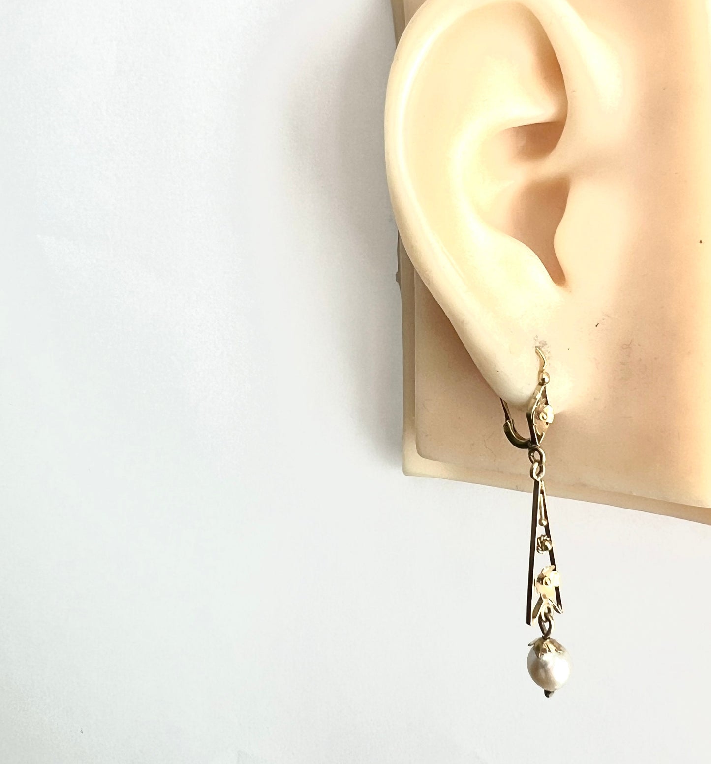 Edwardian 9CT Gold Pearl Drop Earrings