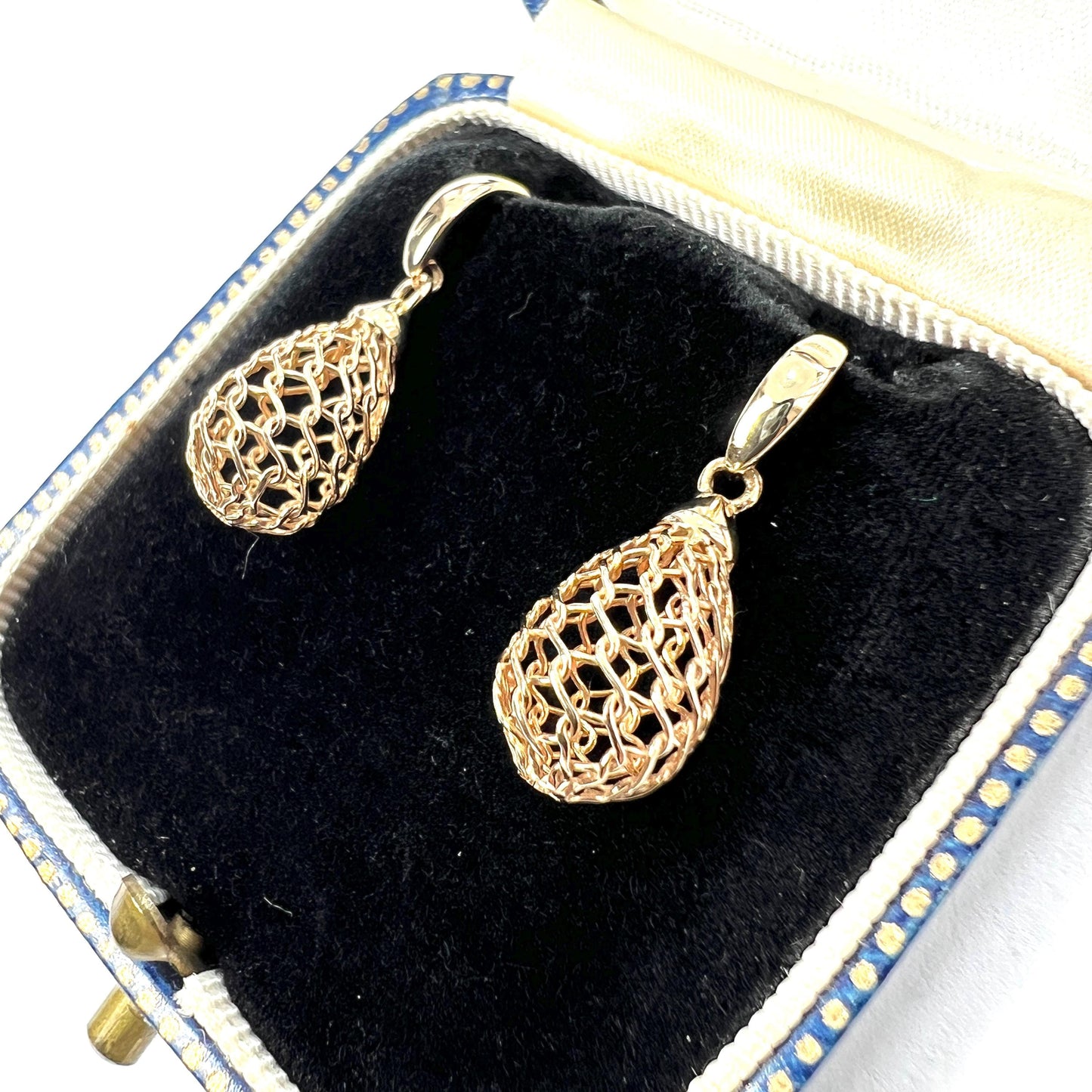 Vintage 9CT Gold Woven Mesh Teardrop Earrings