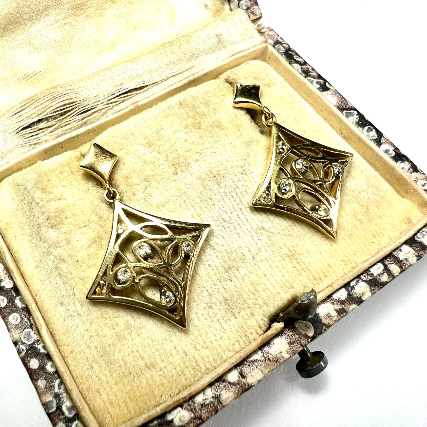 Vintage Diamond 18CT Gold Lattice Earrings