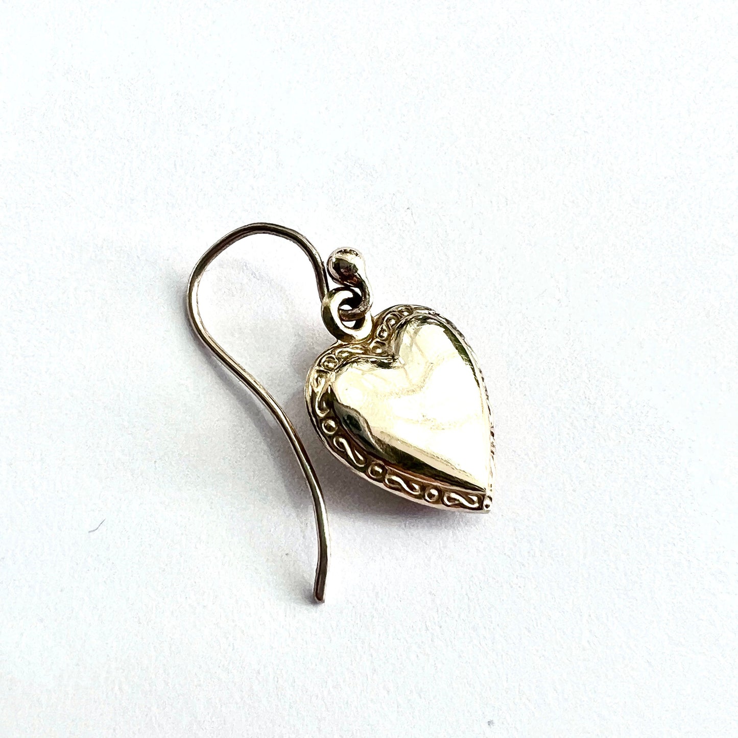 Vintage 9CT Gold Engraved Heart Drop • Single Earring
