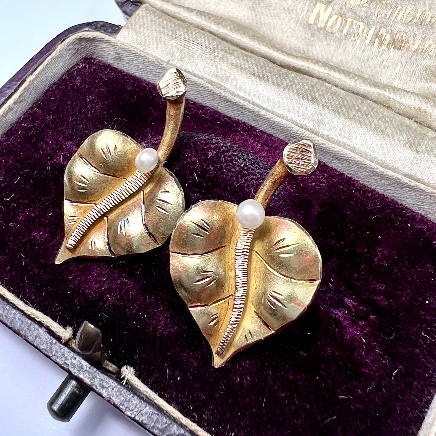 18CT Gold Heart Leaf Earrings with Pearls
