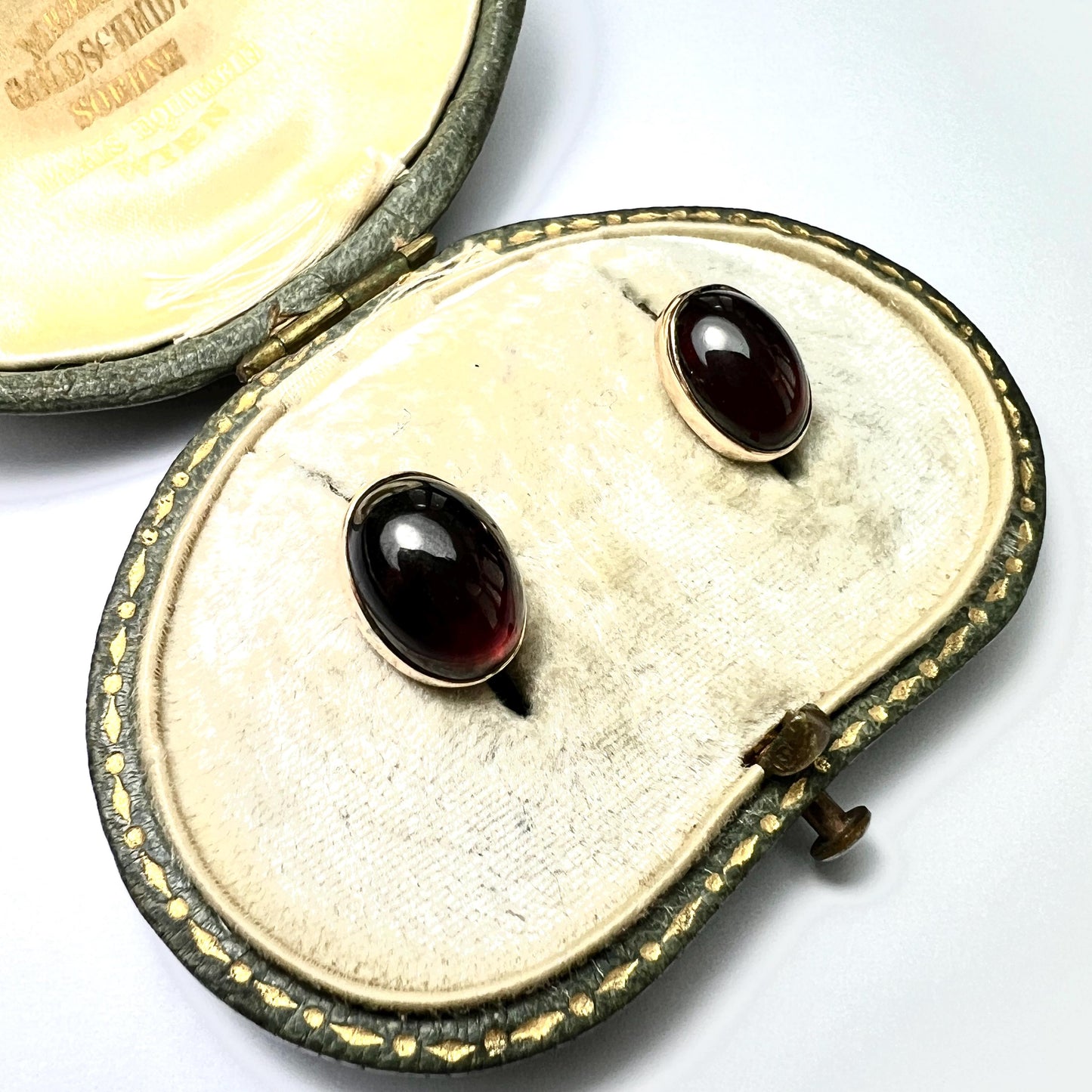 Victorian 9CT Gold Garnet Cabochon Stud Earrings