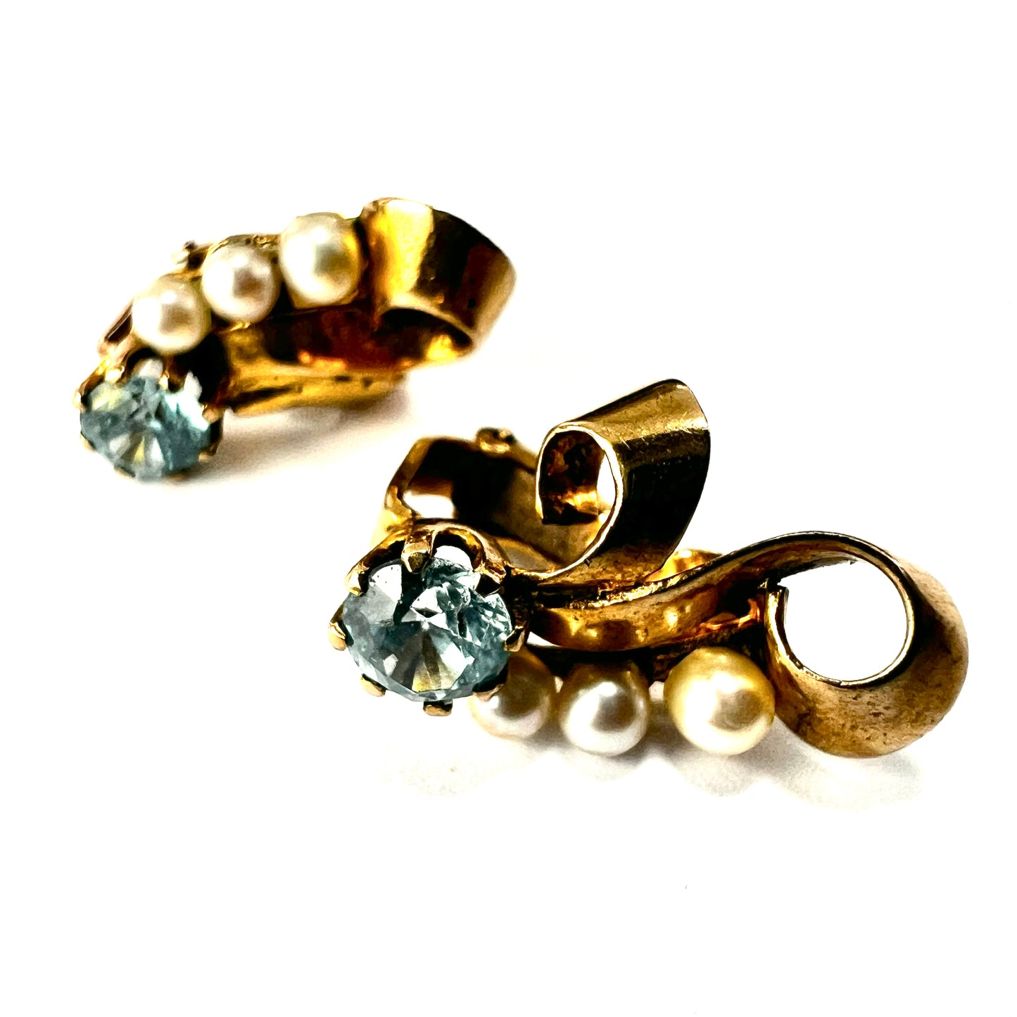 Vintage 1940s Blue Zircon and Pearl 9CT Gold Ear Clips