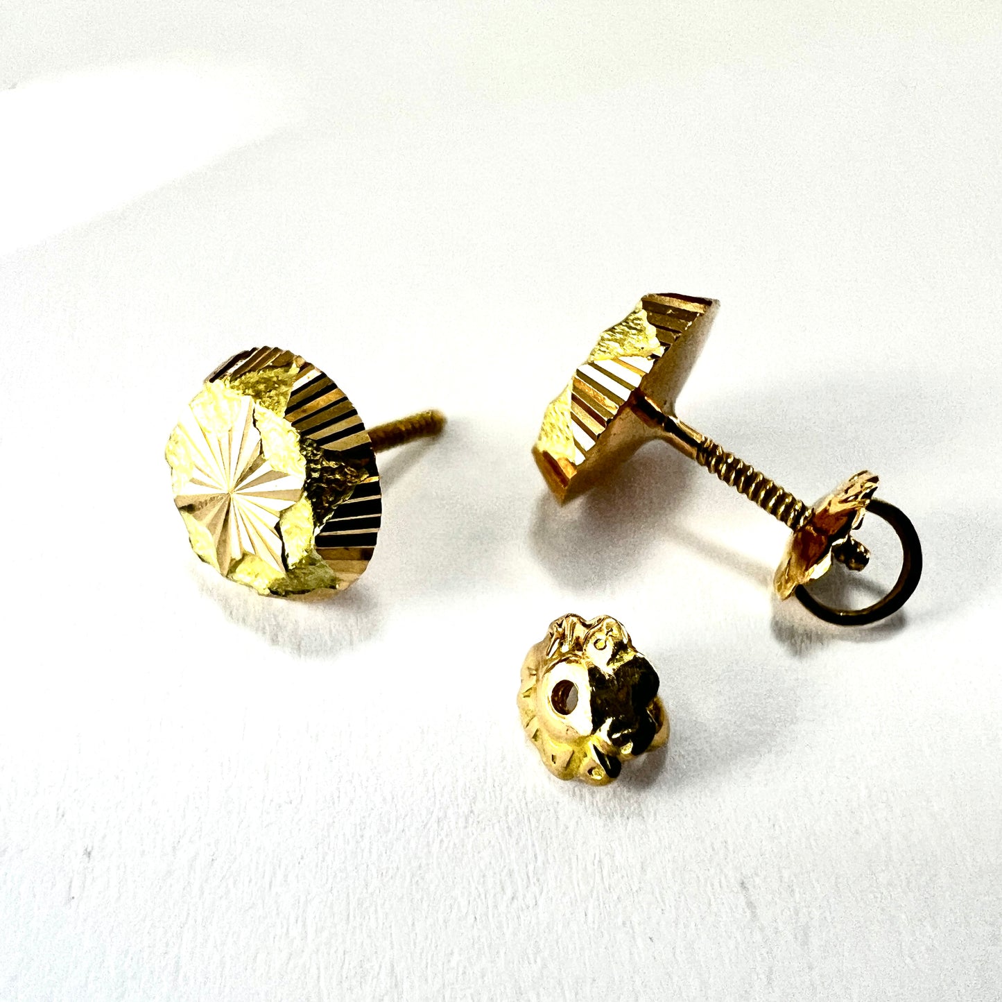 Vintage 18CT Gold Spanish Star Stud Earrings