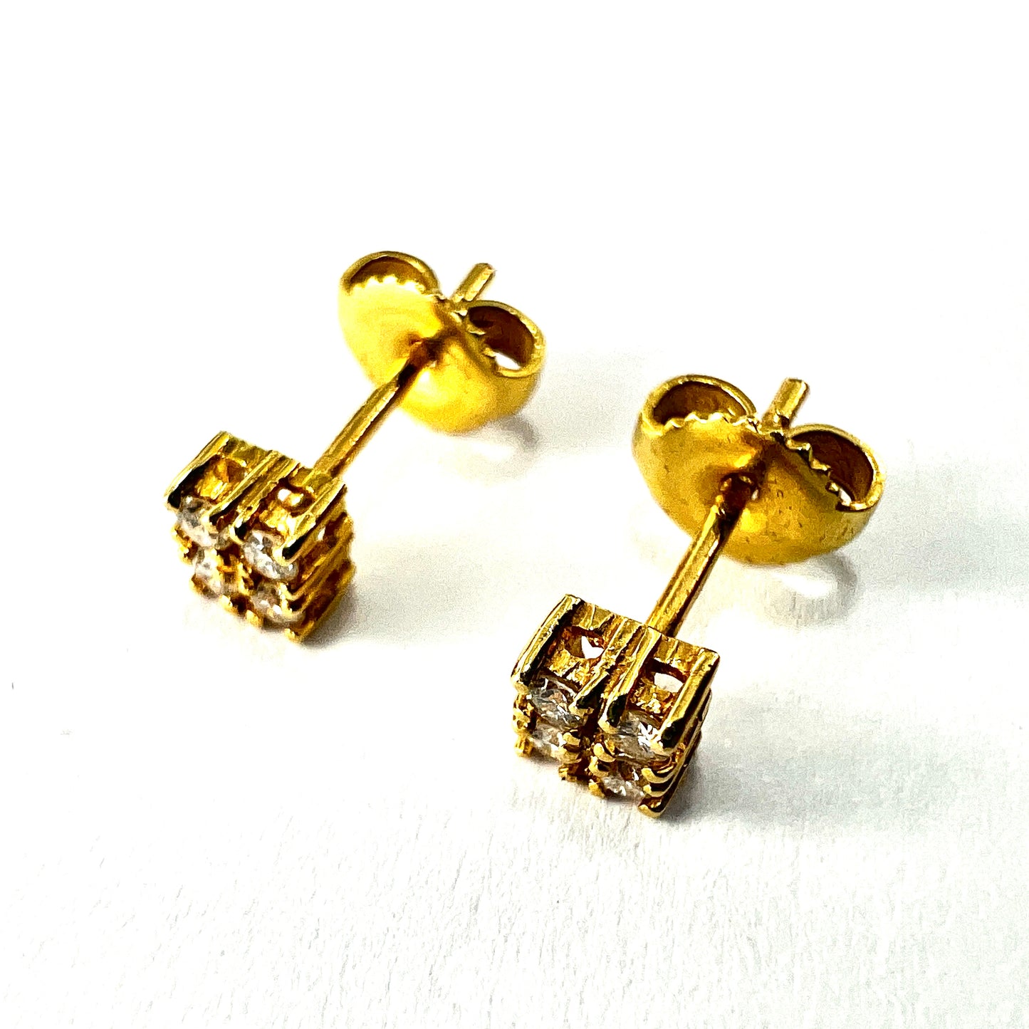 Vintage 18CT Gold Diamond Quartet Studs