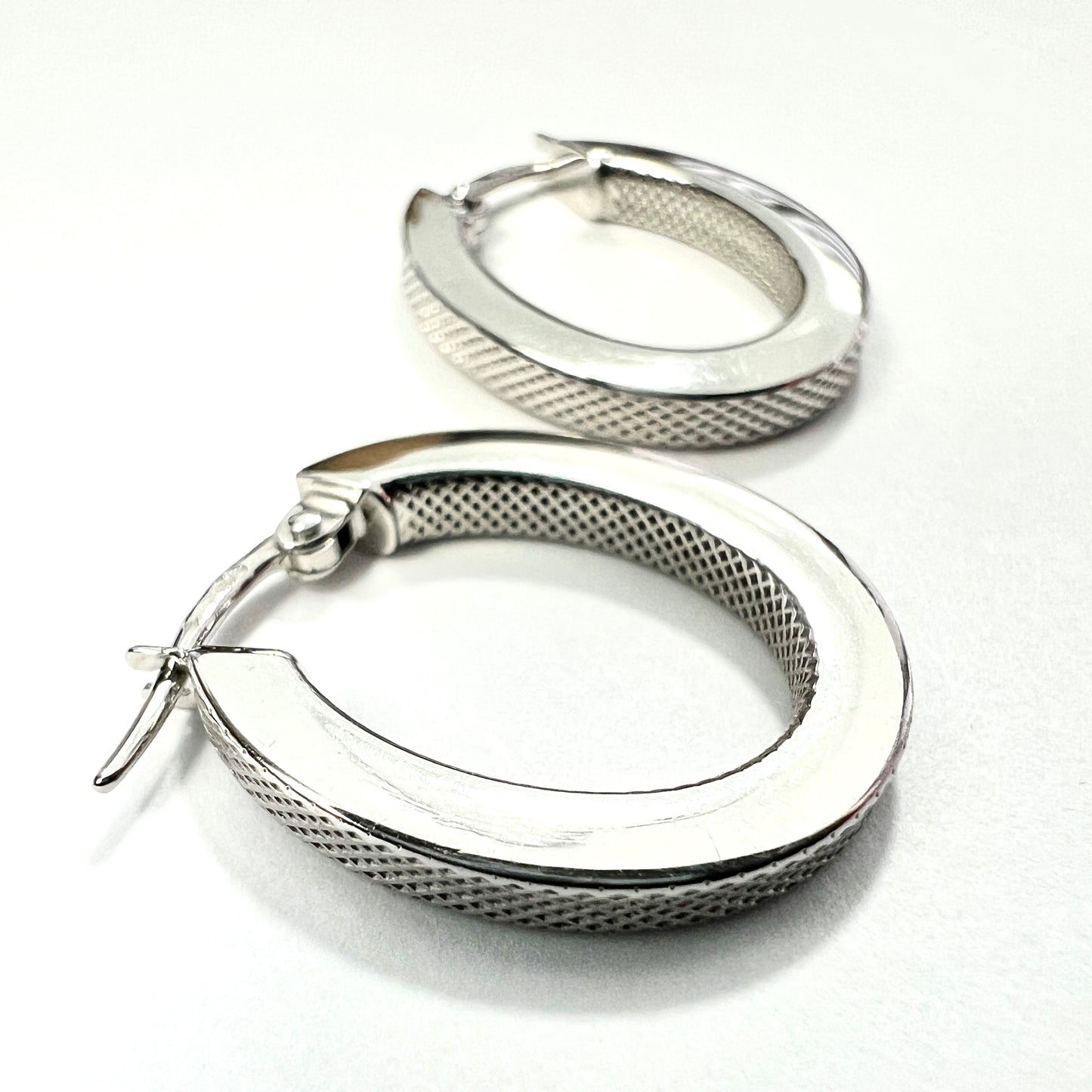 Vintage 9CT White Gold Latch Hoop Earrings
