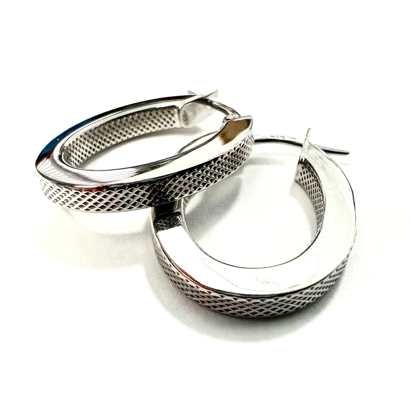 Vintage 9CT White Gold Latch Hoop Earrings