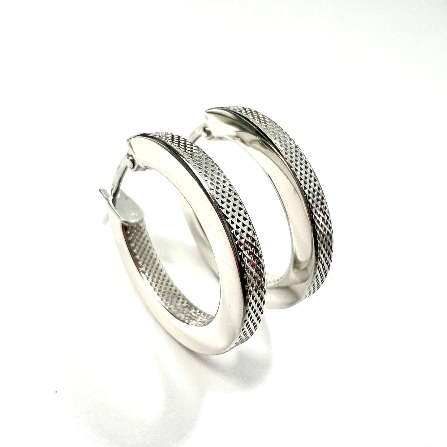 Vintage 9CT White Gold Latch Hoop Earrings