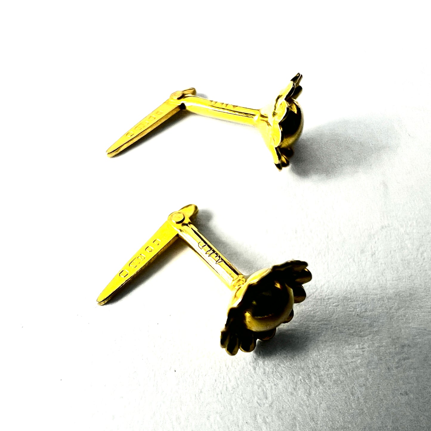 Tiny Vintage 9CT Gold Andralok Flower Stud Earrings