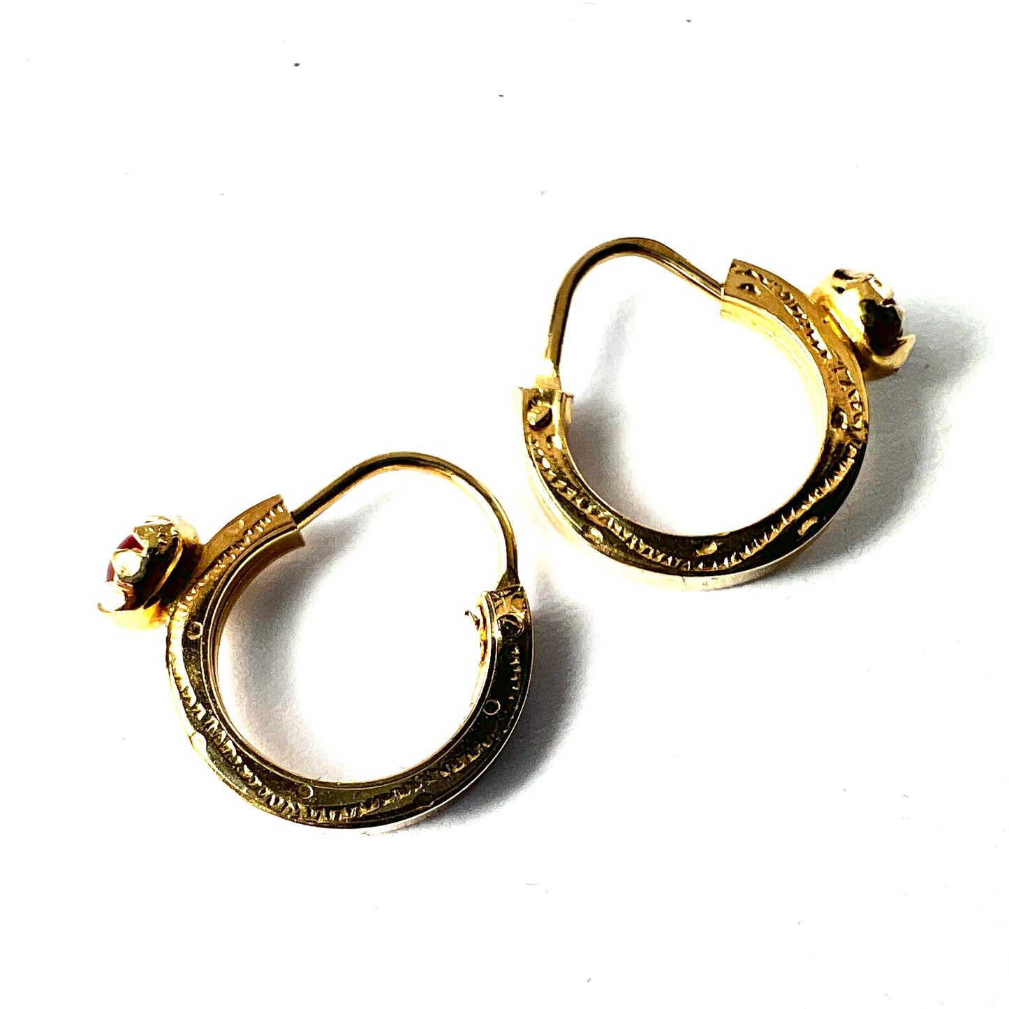 Vintage 18CT Gold Red Paste Hoop Earrings