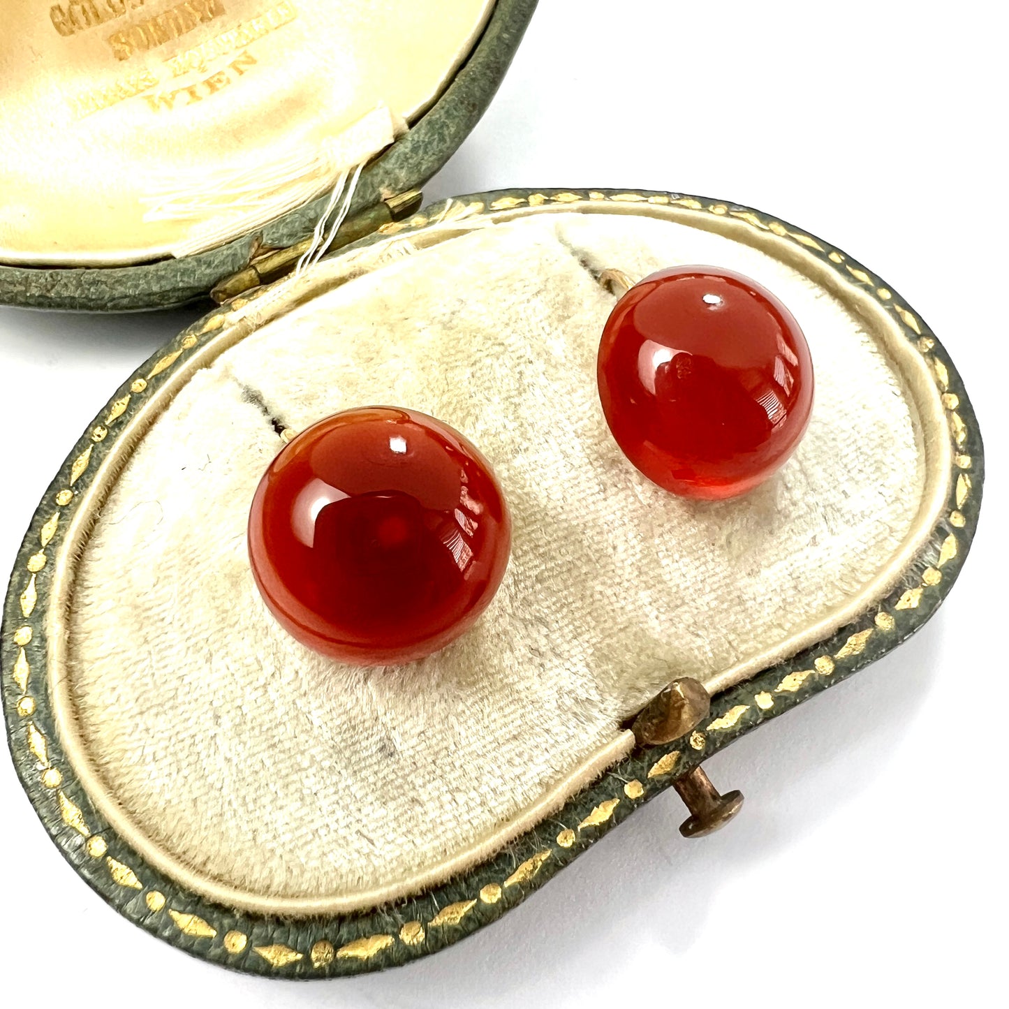 Victorian 15CT Gold Red Agate Button Earrings