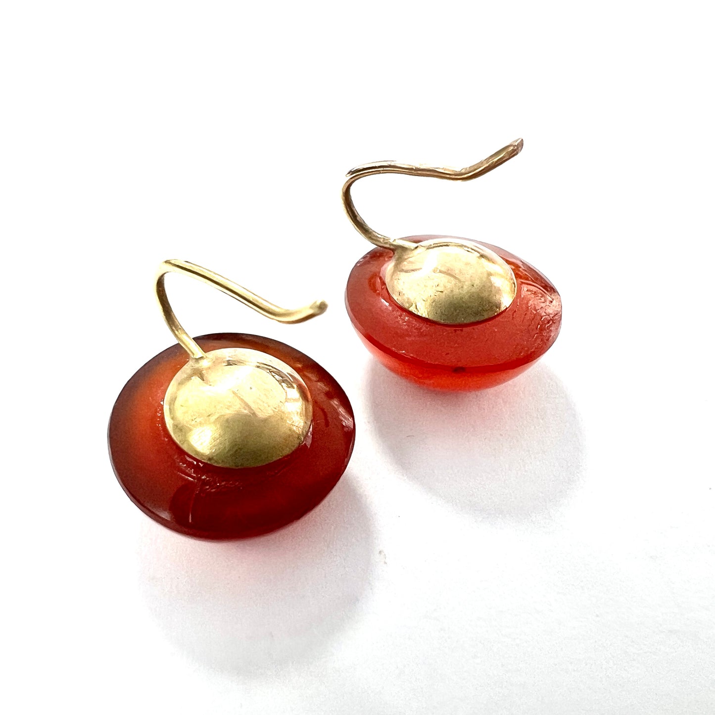 Victorian 15CT Gold Red Agate Button Earrings