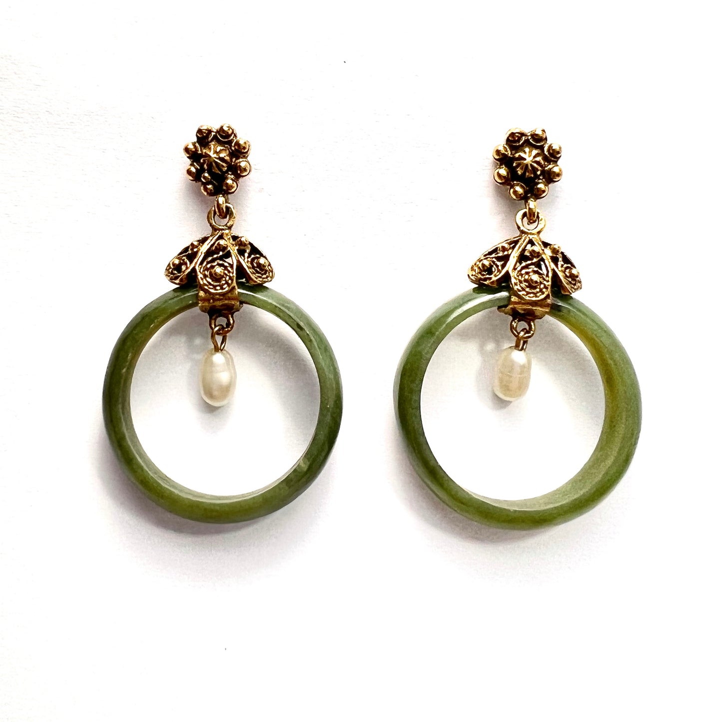 Vintage 14CT Gold Freshwater Pearl Jade Hoop Earrings