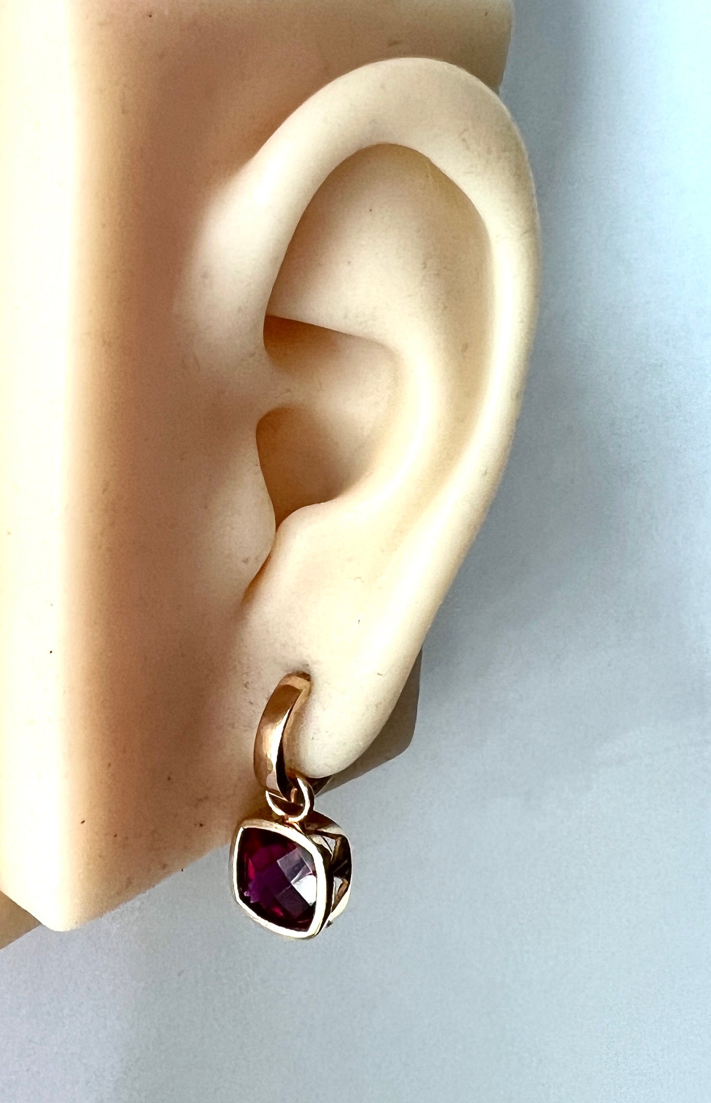 18CT Gold Tourmaline Hoop Earrings