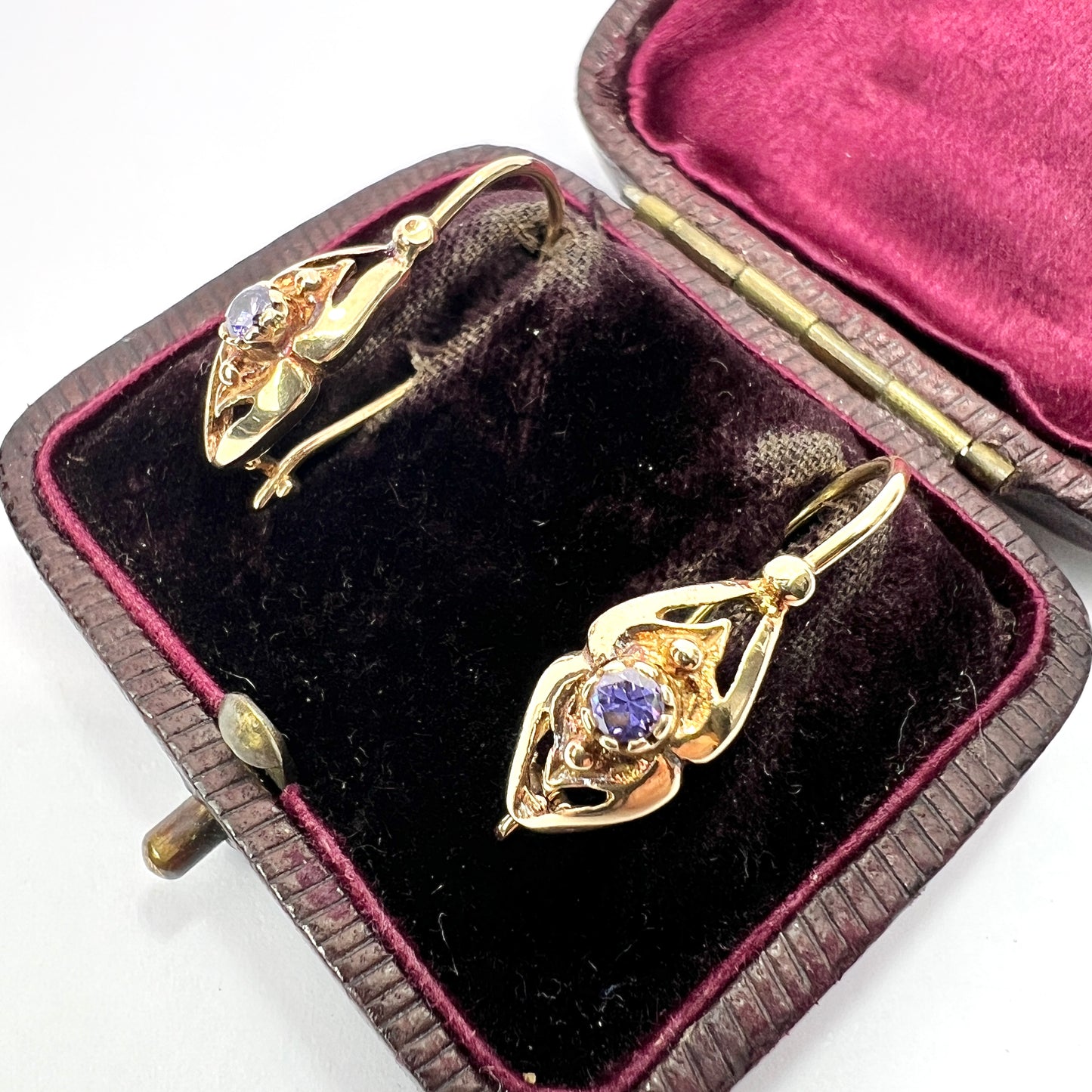 Vintage 14CT Gold Tanzanite Earrings