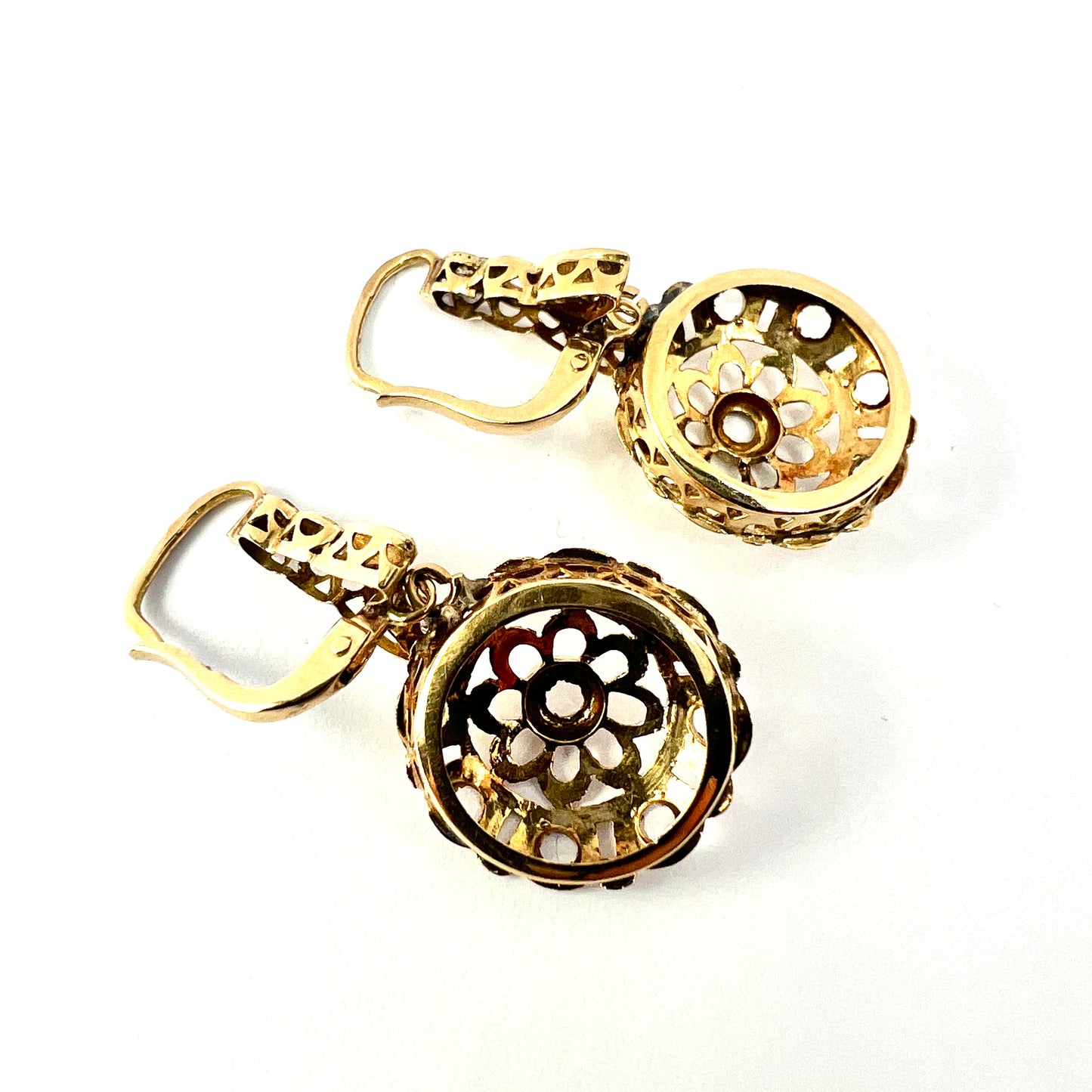 Vintage 18CT Gold Rose Cut Paste Flower Earrings