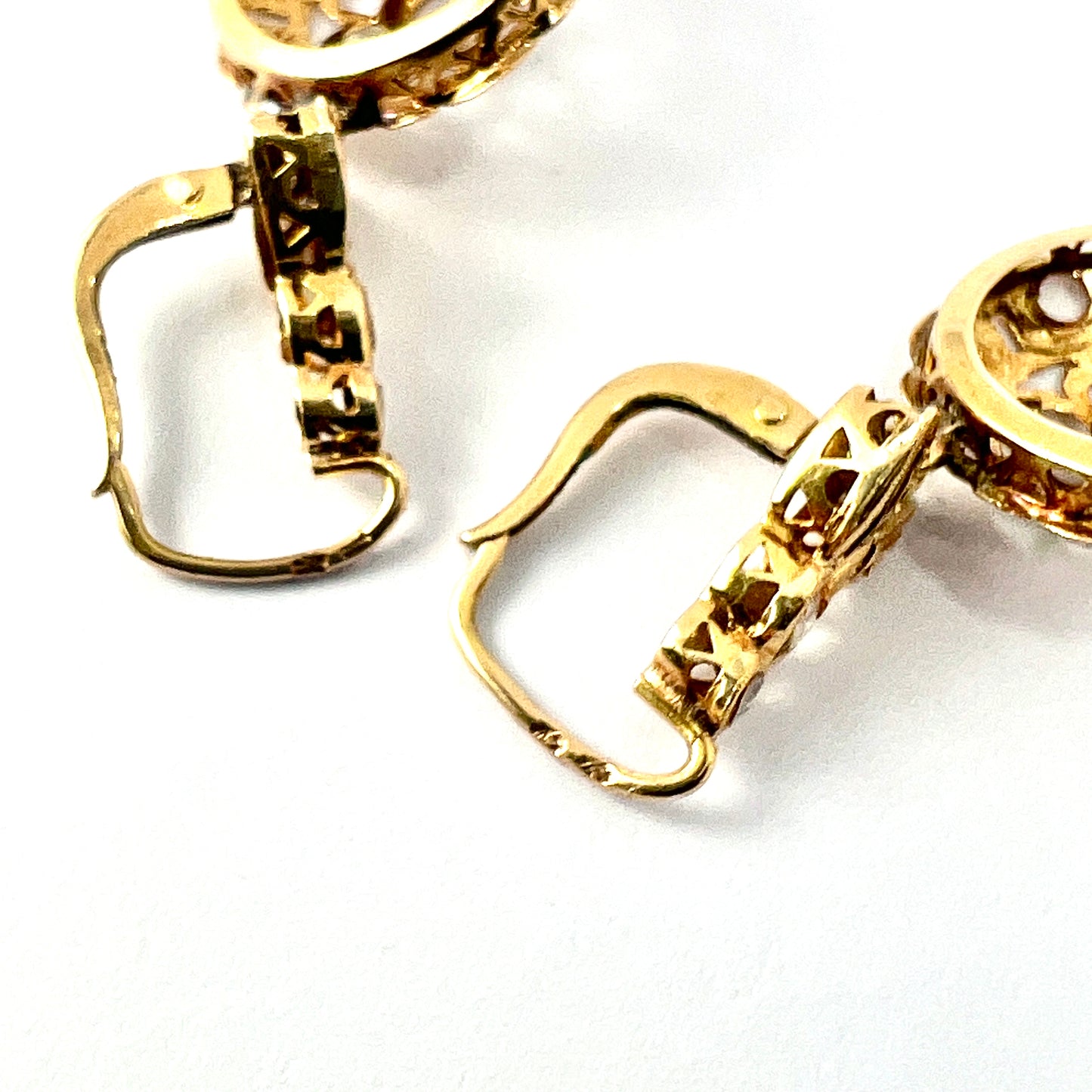 Vintage 18CT Gold Rose Cut Paste Flower Earrings