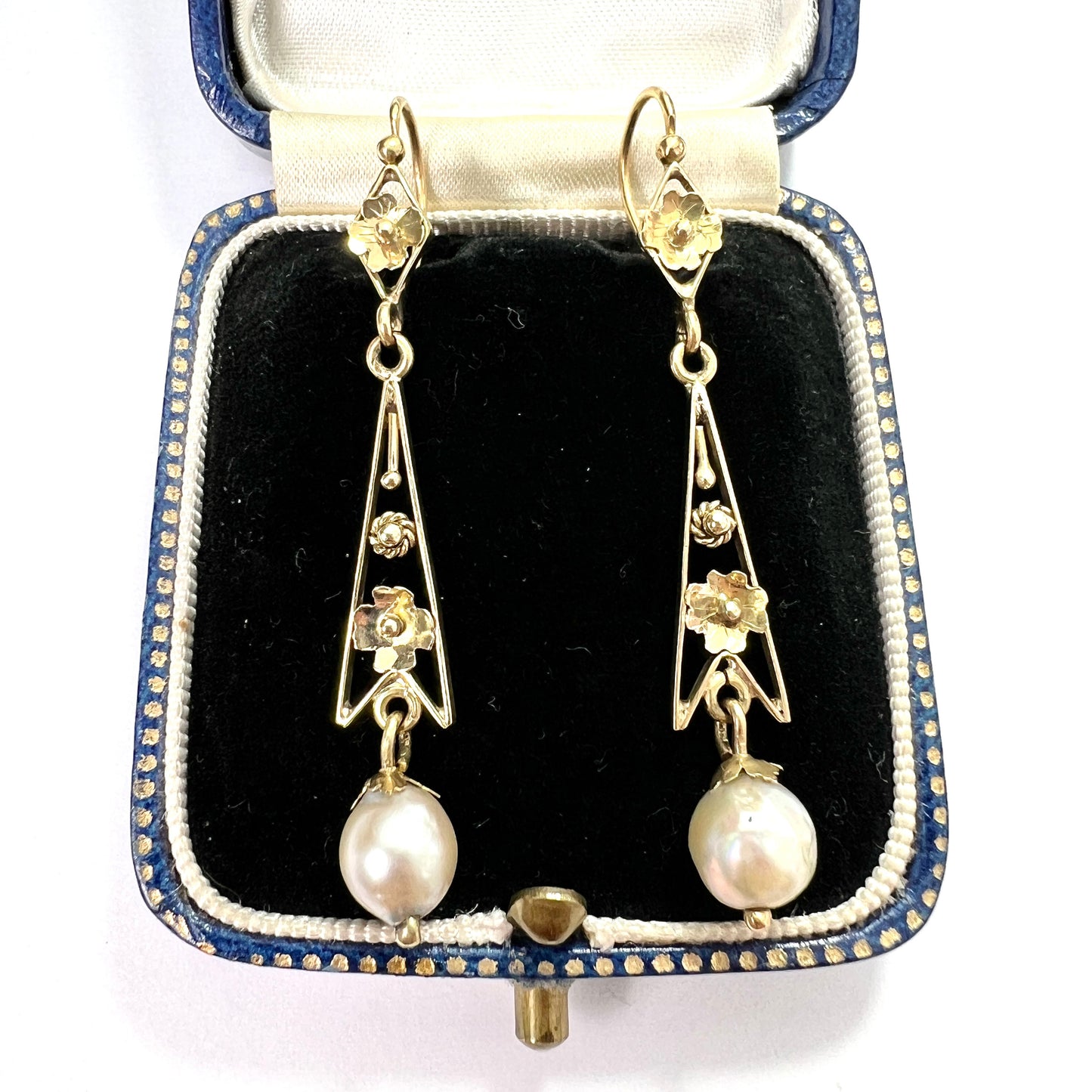 Edwardian 9CT Gold Pearl Drop Earrings