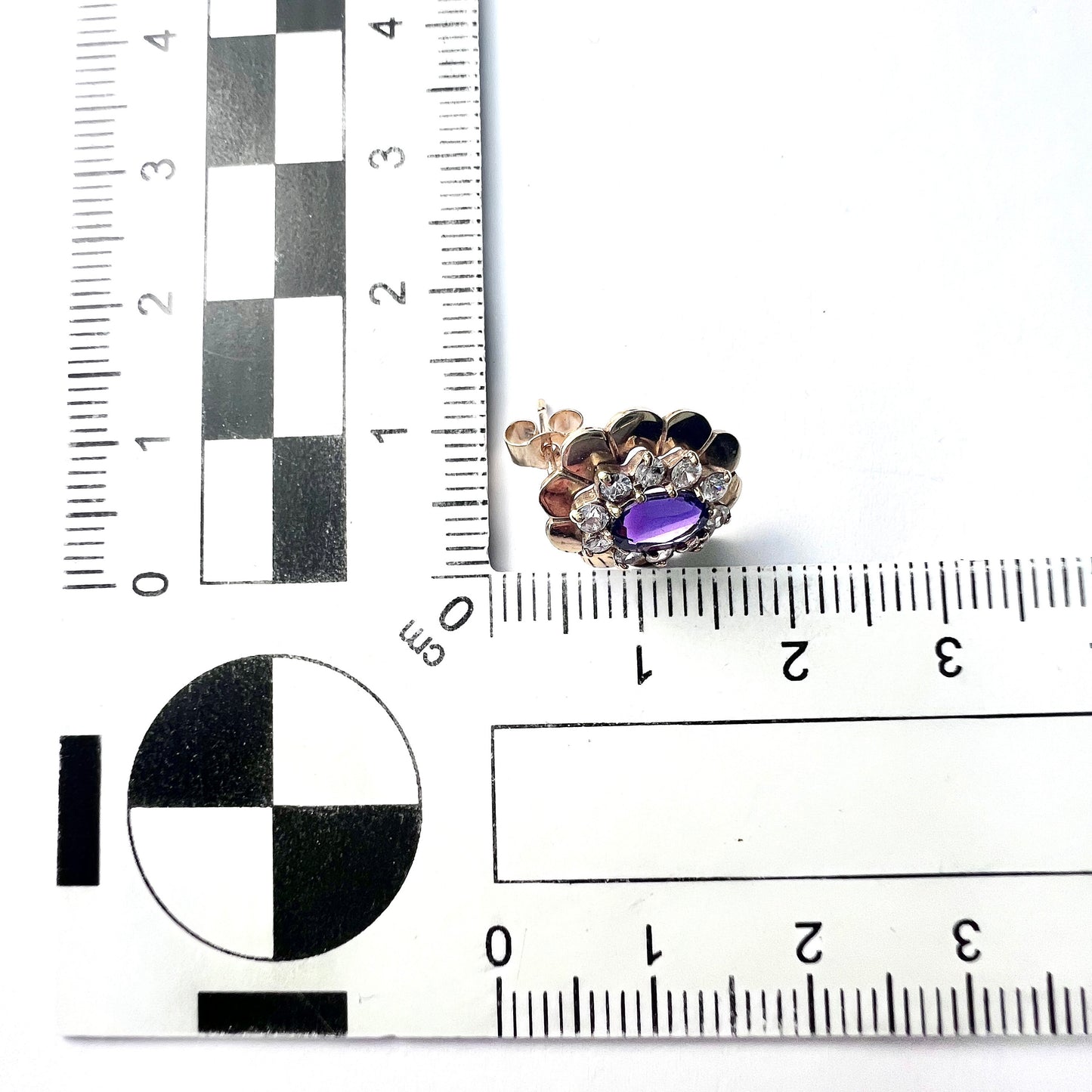 Vintage 9CT Gold Scalloped Amethyst Stud Earrings