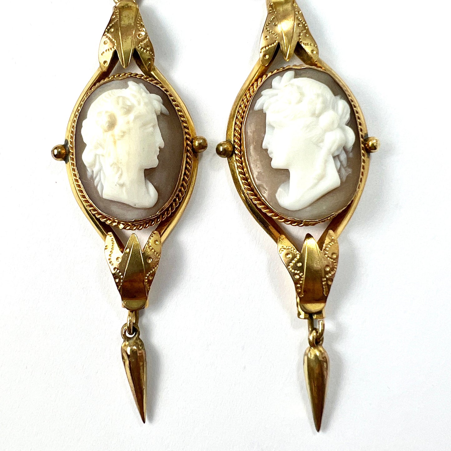 Victorian 9CT Gold Wires Pinchbeck Cameo Long Drop Earrings
