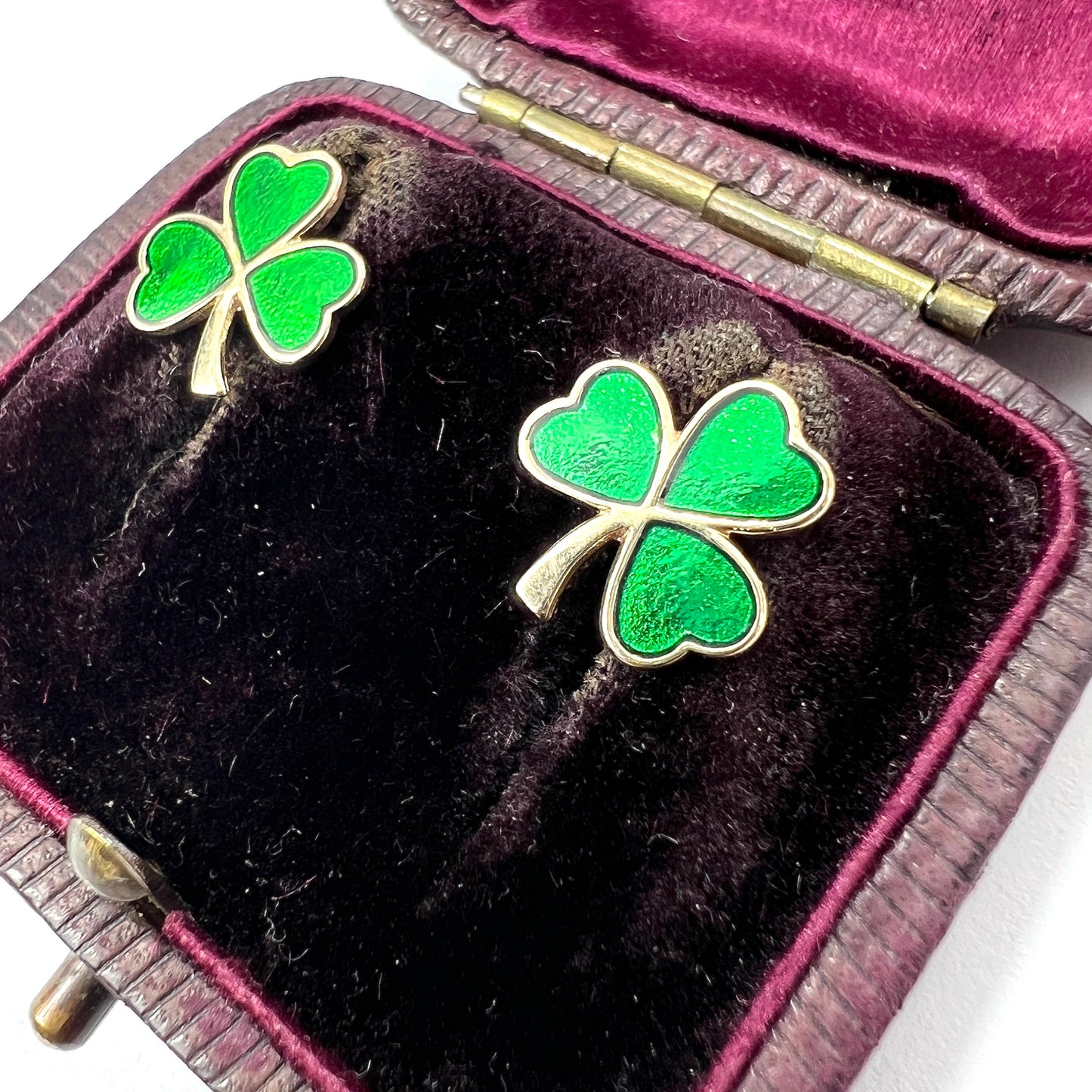Vintage 9CT Gold Lucky Irish Shamrock Enamel Stud Earrings