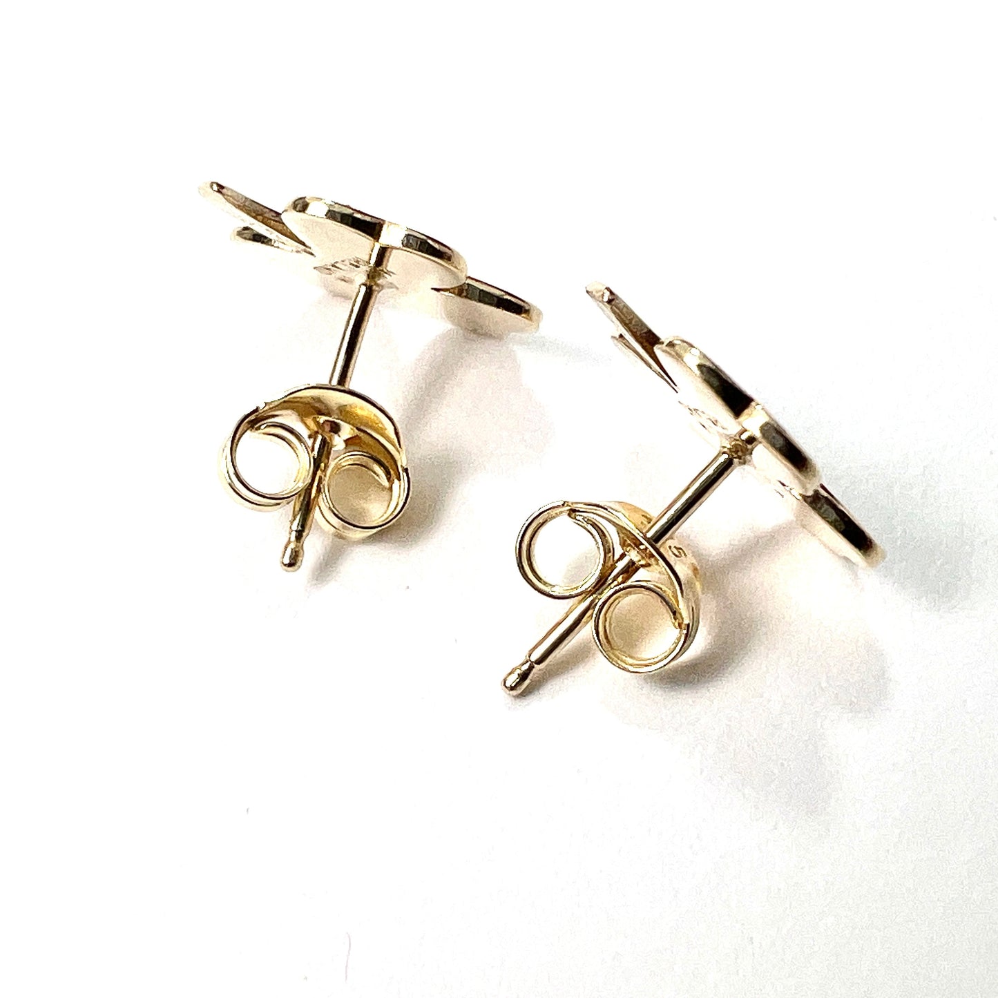 Vintage 9CT Gold Lucky Irish Shamrock Enamel Stud Earrings