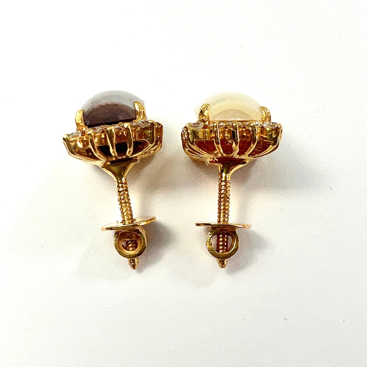 Vintage 22CT Gold Mabe Pearl Halo Earrings