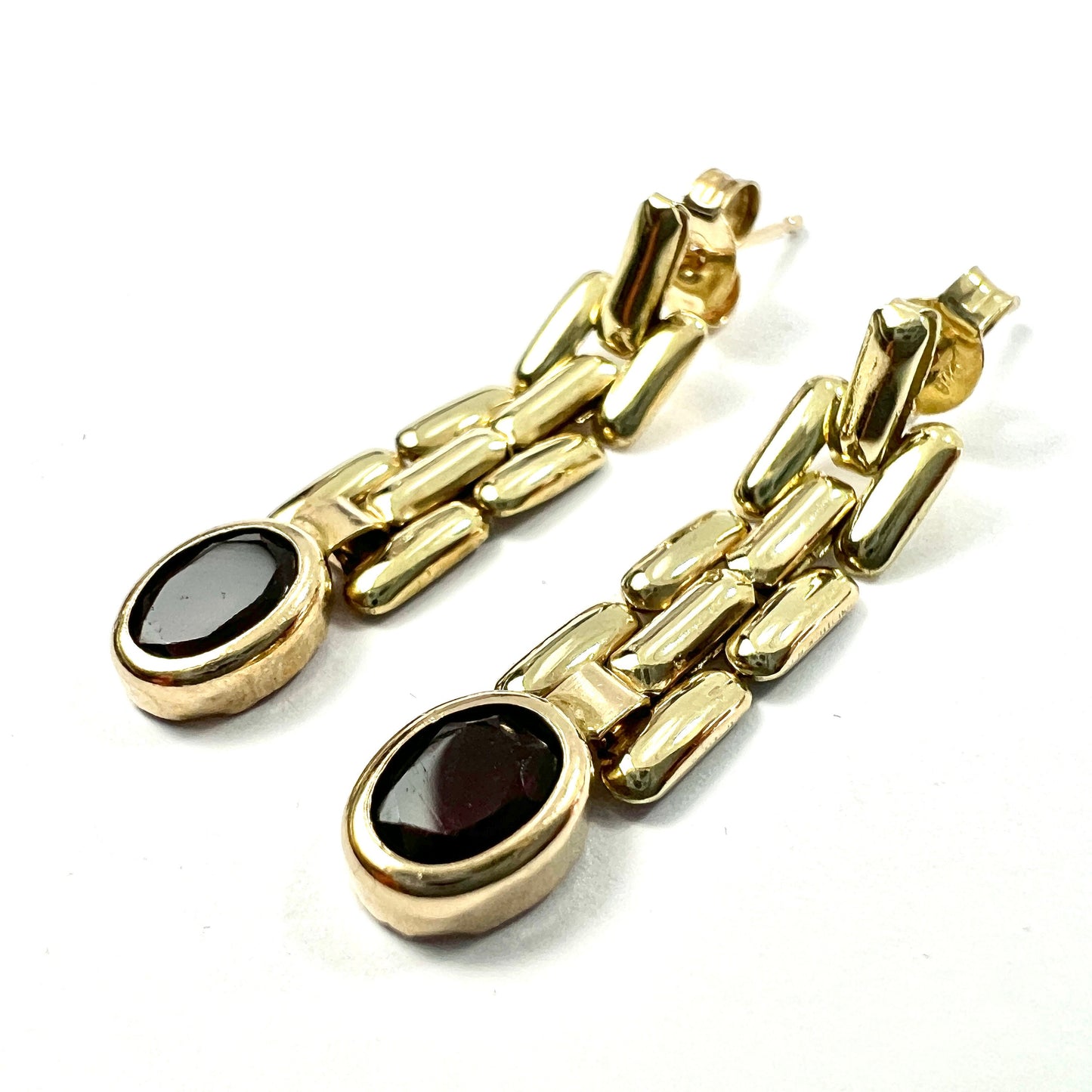 Vintage 9CT Gold Garnet Panther Link Earrings