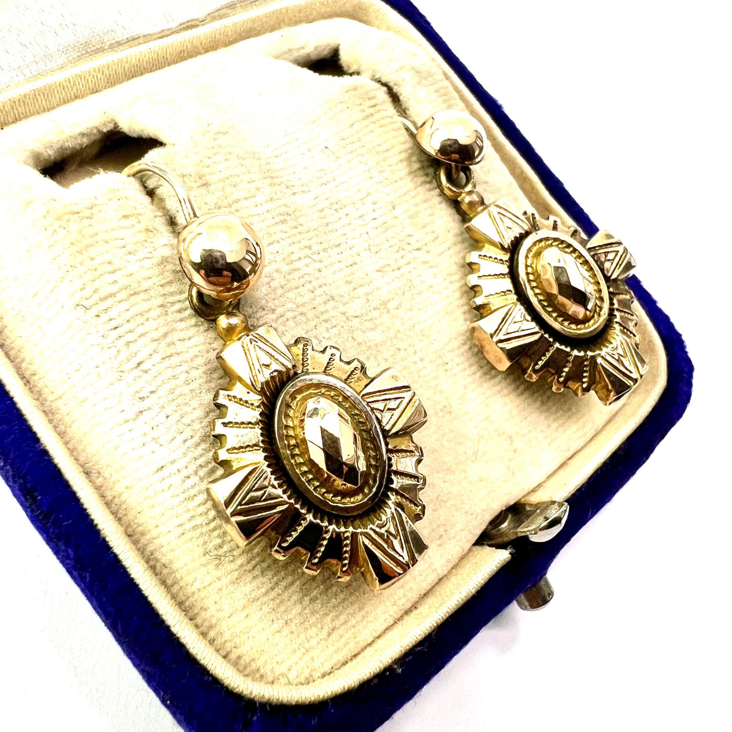 Victorian 9CT Gold Drop Earrings