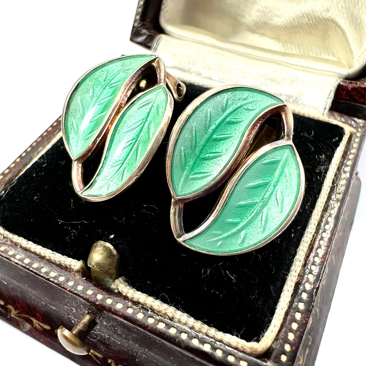 Vintage David Andersen Green Leaf Enamel Silver Ear Clips