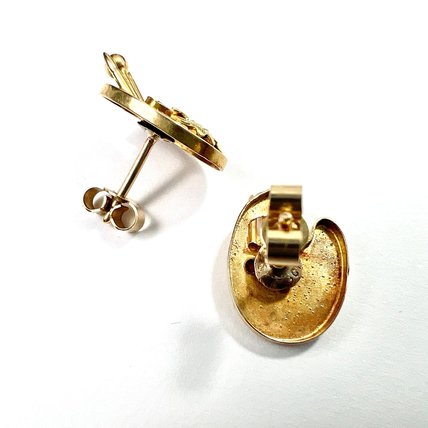 Rare Victorian Ruby 9CT Gold Artists Palette Earrings