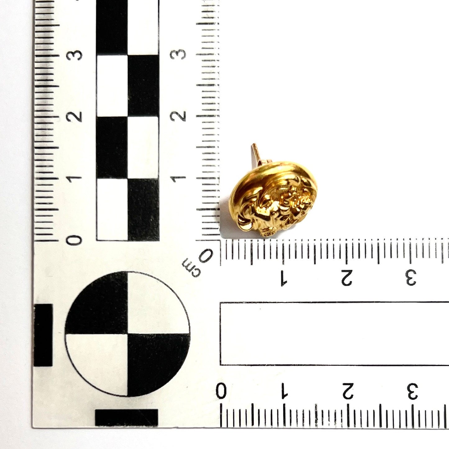 Victorian 15CT Gold Cherub Button Stud Earrings