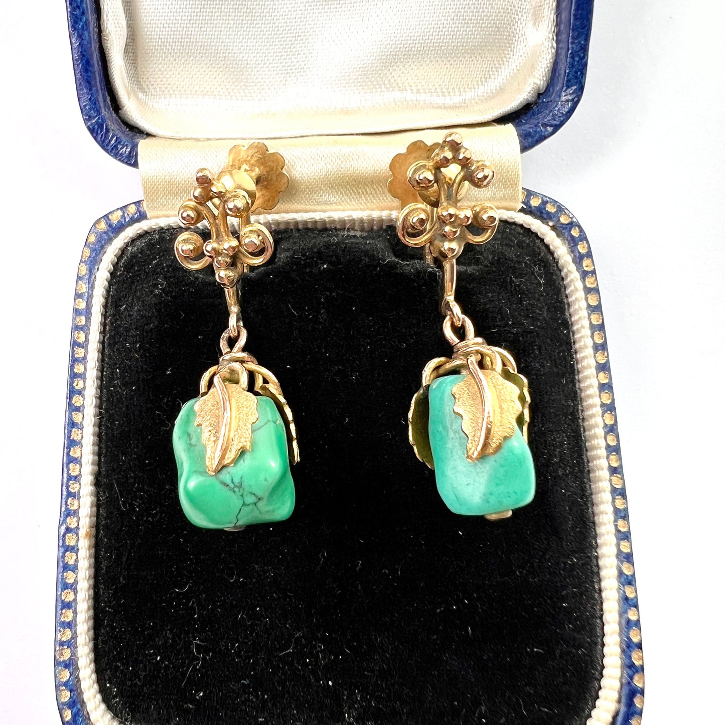 Victorian 12CT Gold Turquoise Nugget Screwback Earrings