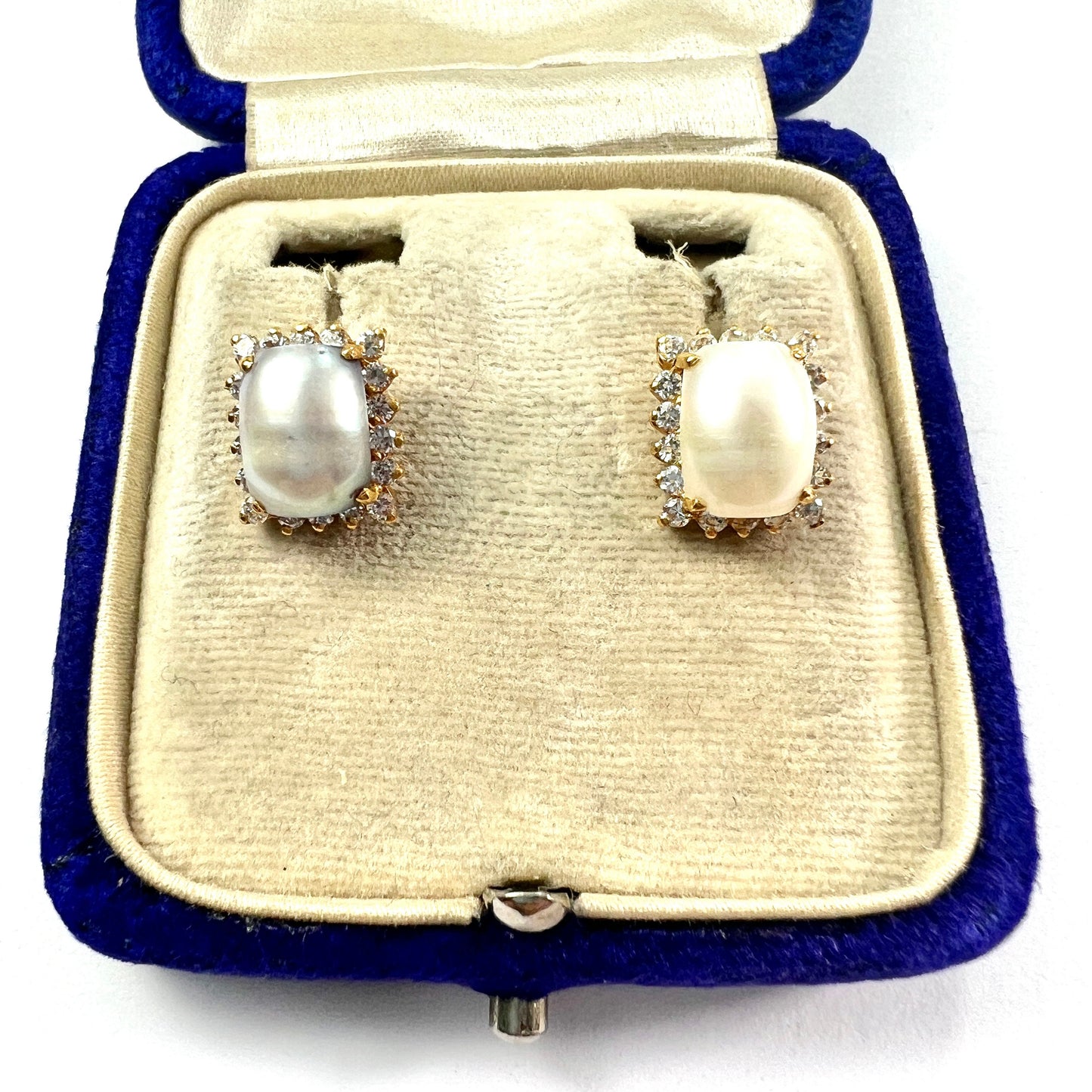 Vintage 22CT Gold Mabe Pearl Halo Earrings