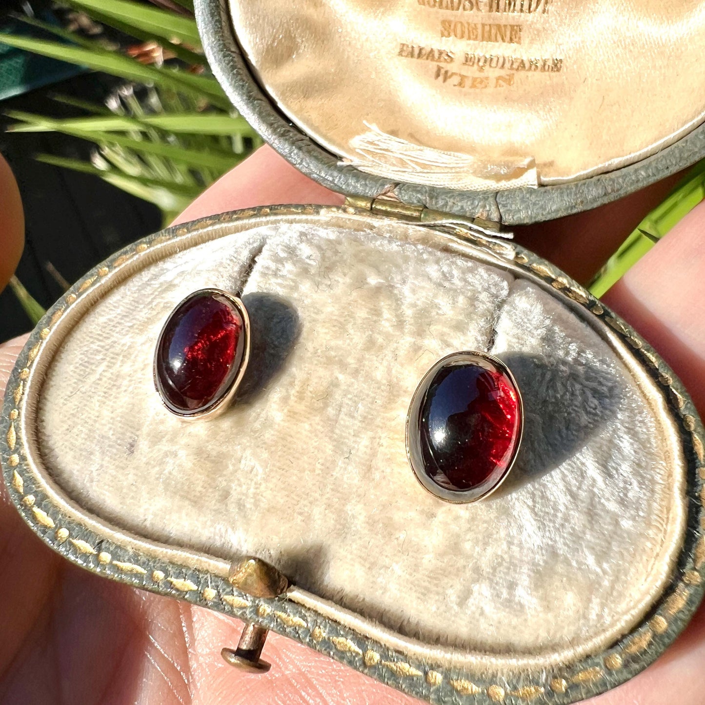 Victorian 9CT Gold Garnet Cabochon Stud Earrings