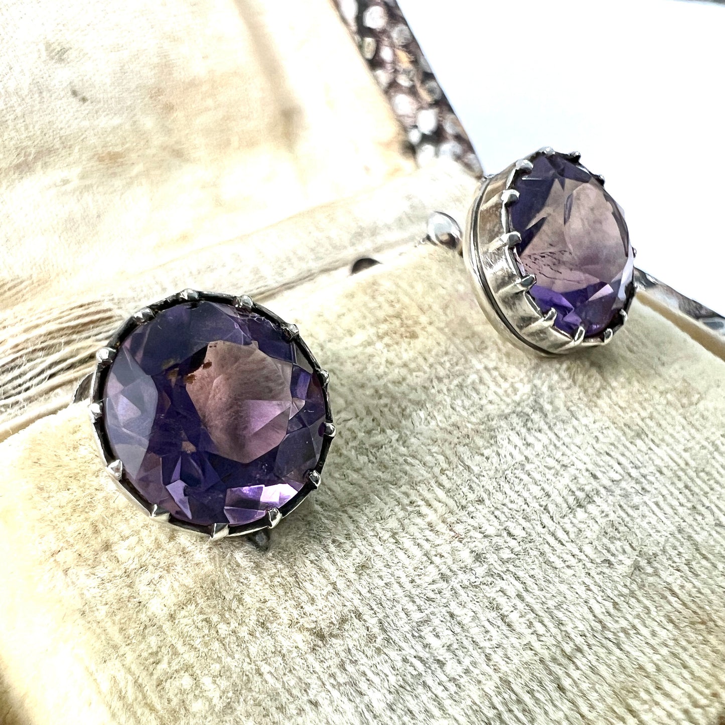 Antique Amethyst Silver Screwback Earrings
