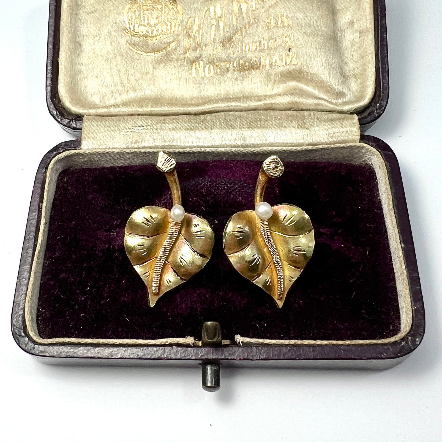 18CT Gold Heart Leaf Earrings with Pearls