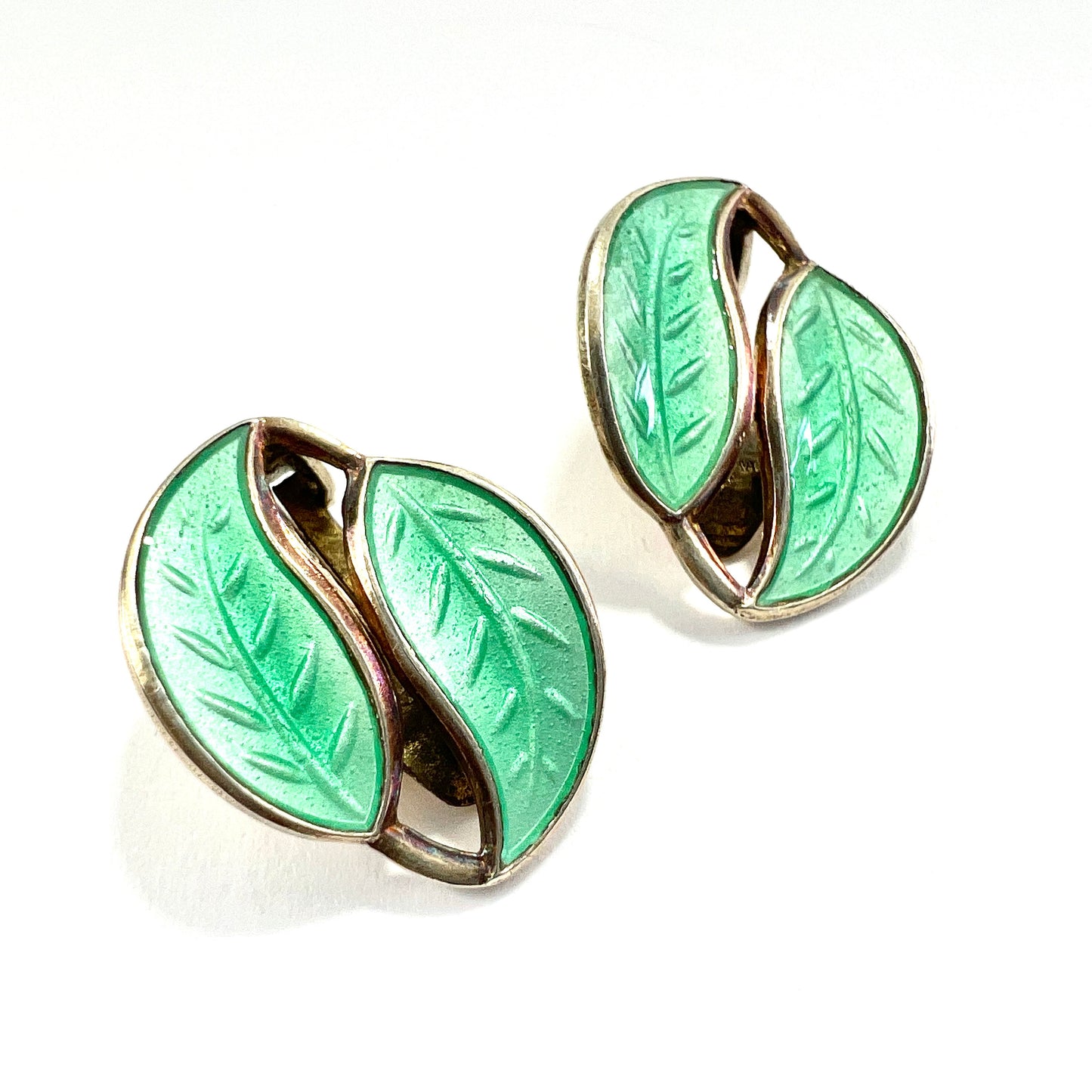 Vintage David Andersen Green Leaf Enamel Silver Ear Clips