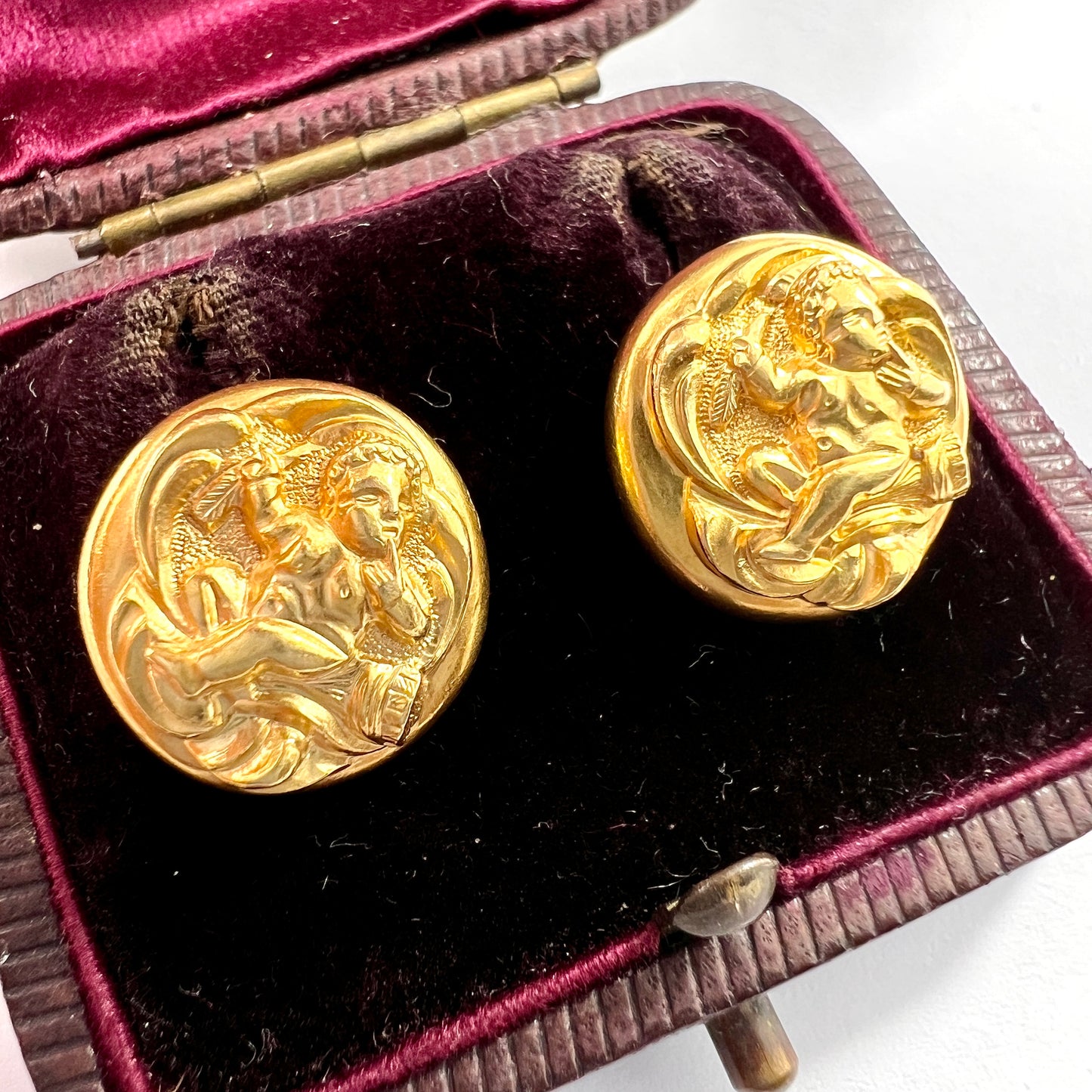 Victorian 15CT Gold Cherub Button Stud Earrings