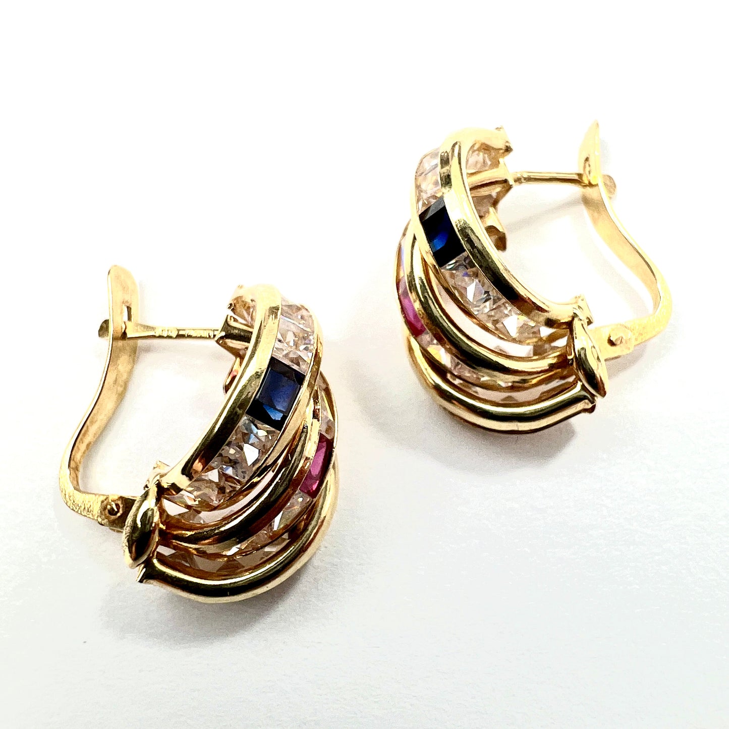Vintage 18CT Gold Triple Hoop Huggie Earrings
