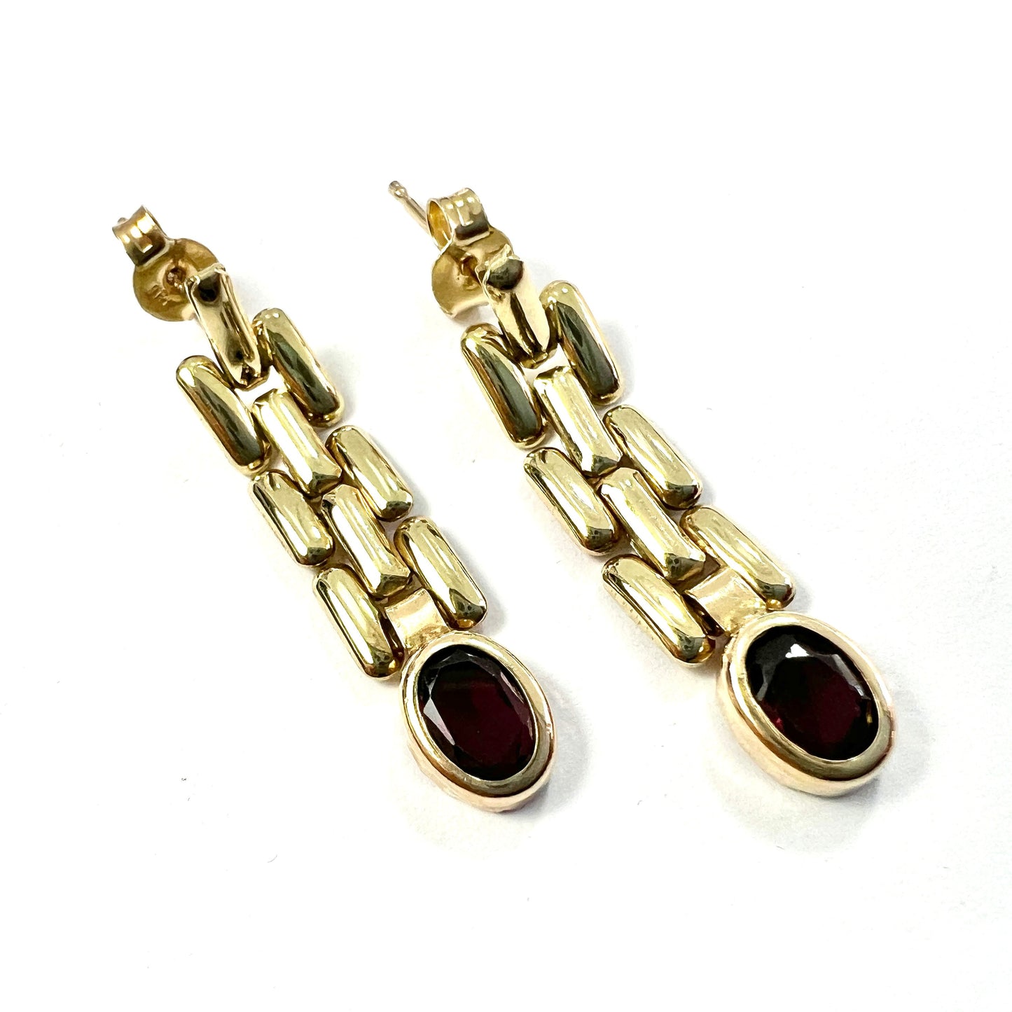 Vintage 9CT Gold Garnet Panther Link Earrings