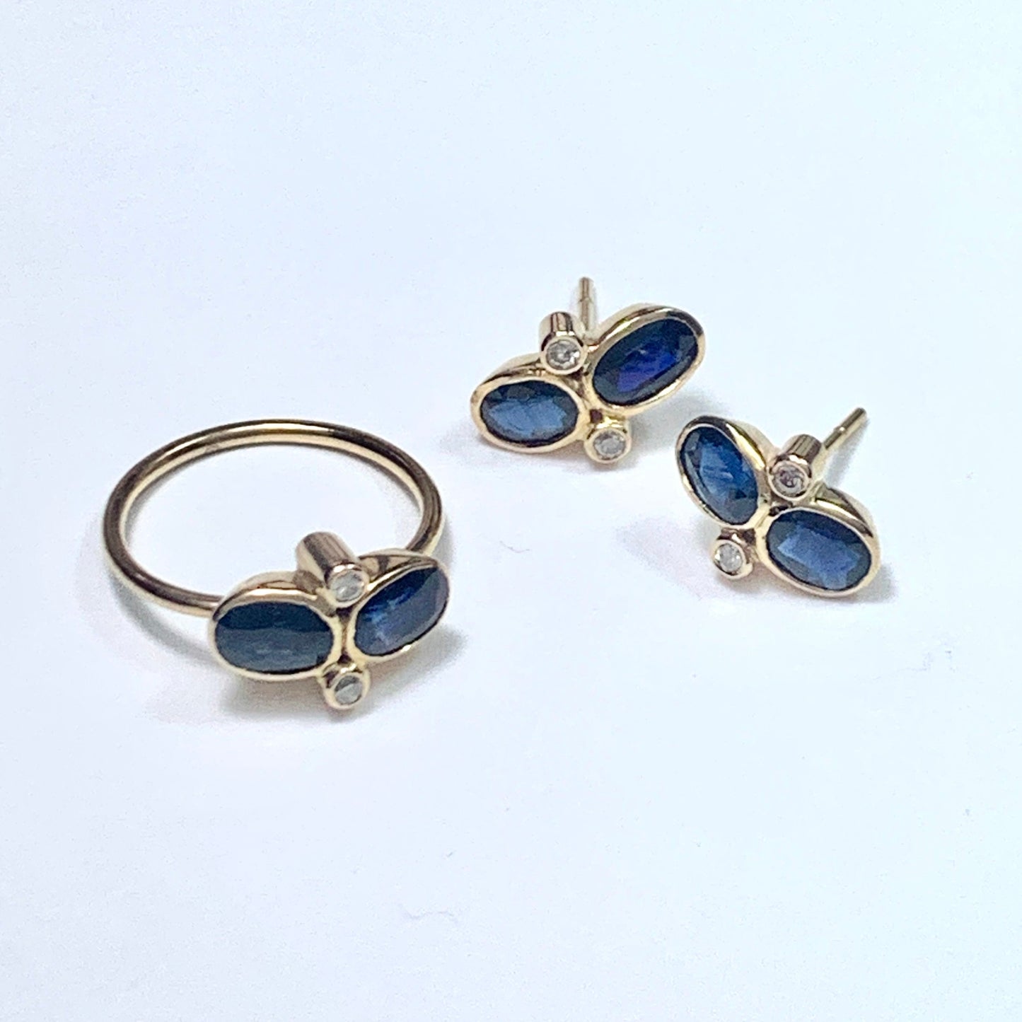 Vintage 18CT Gold Twin Sapphire and Diamond Earrings and Ring Set